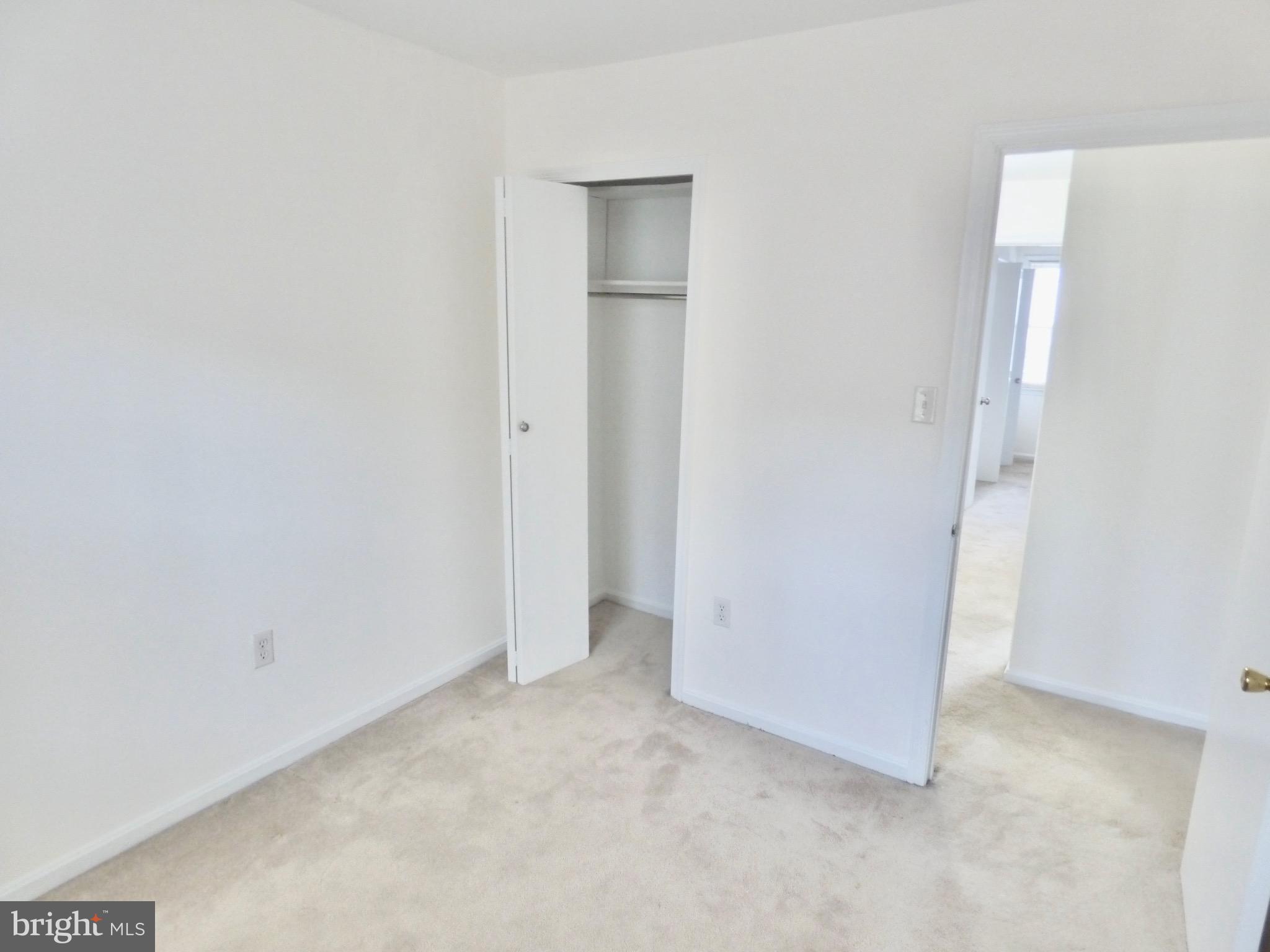 WATERFORD - Residential Lease