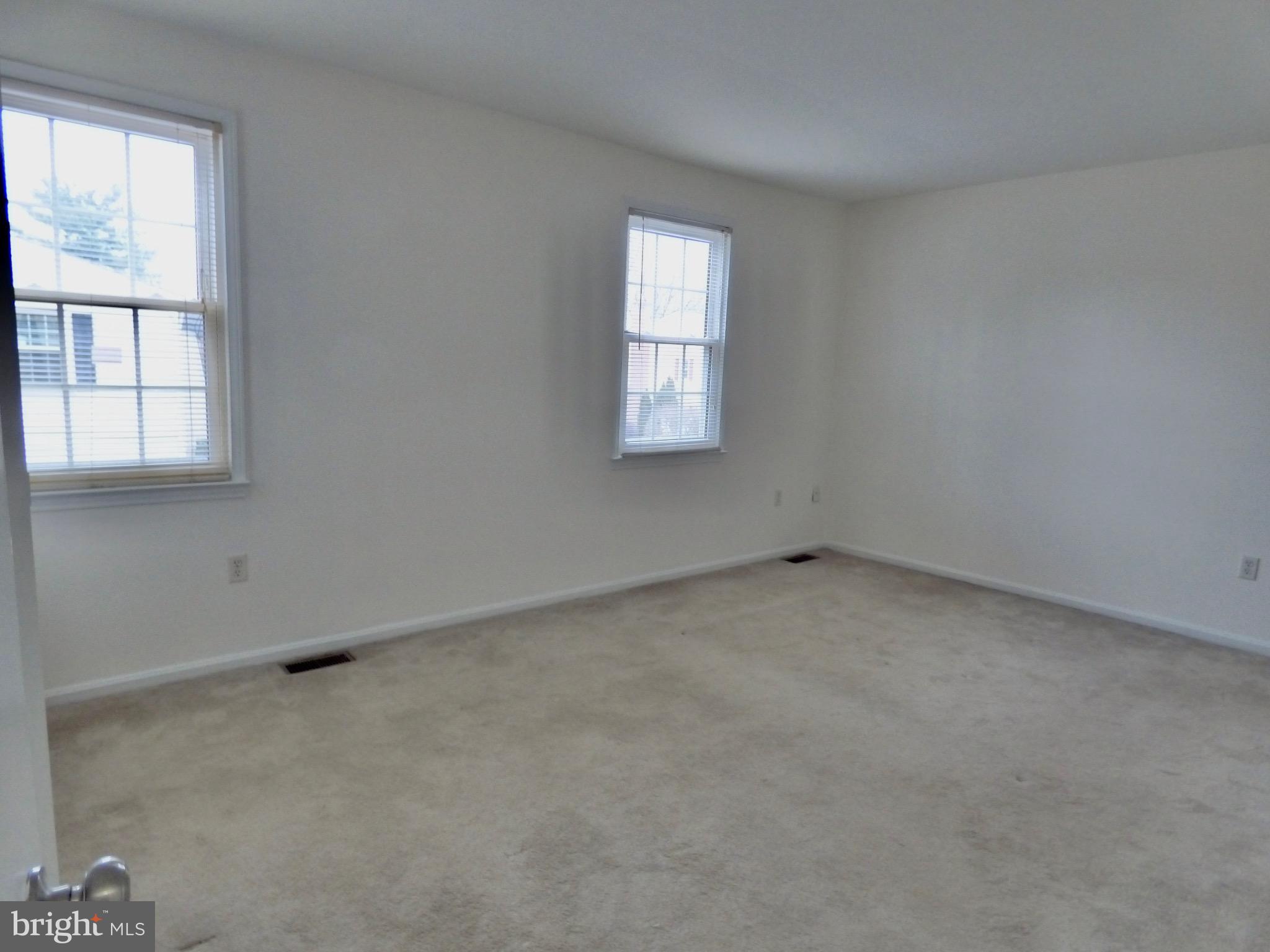 WATERFORD - Residential Lease