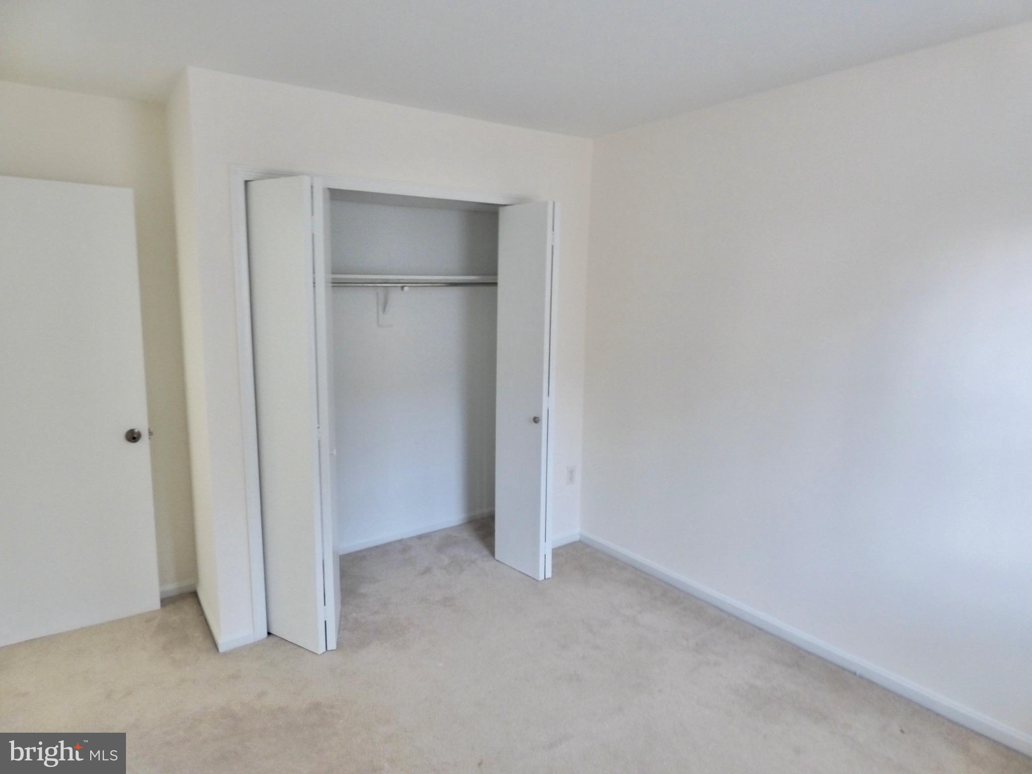 WATERFORD - Residential Lease