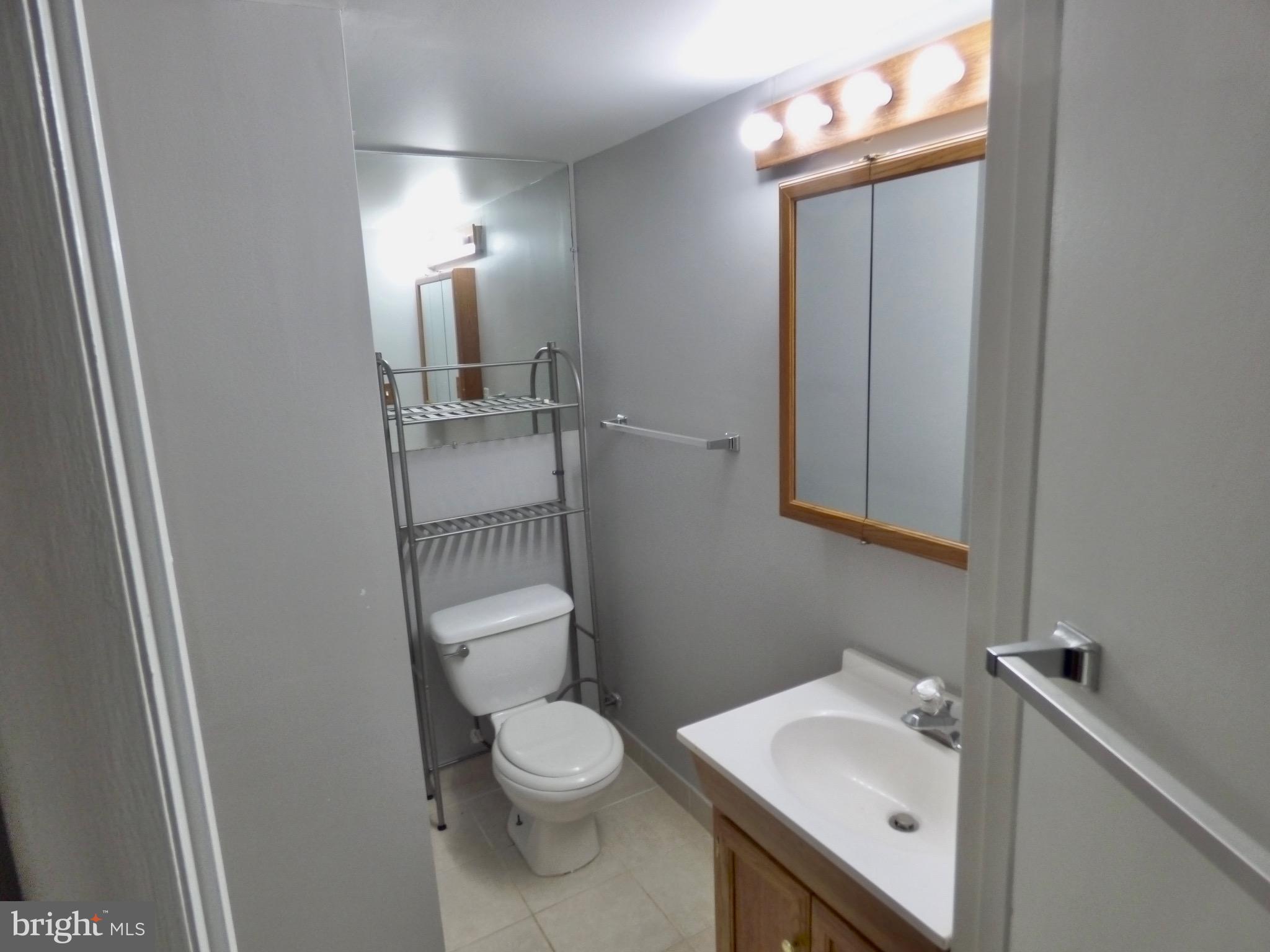 WATERFORD - Residential Lease