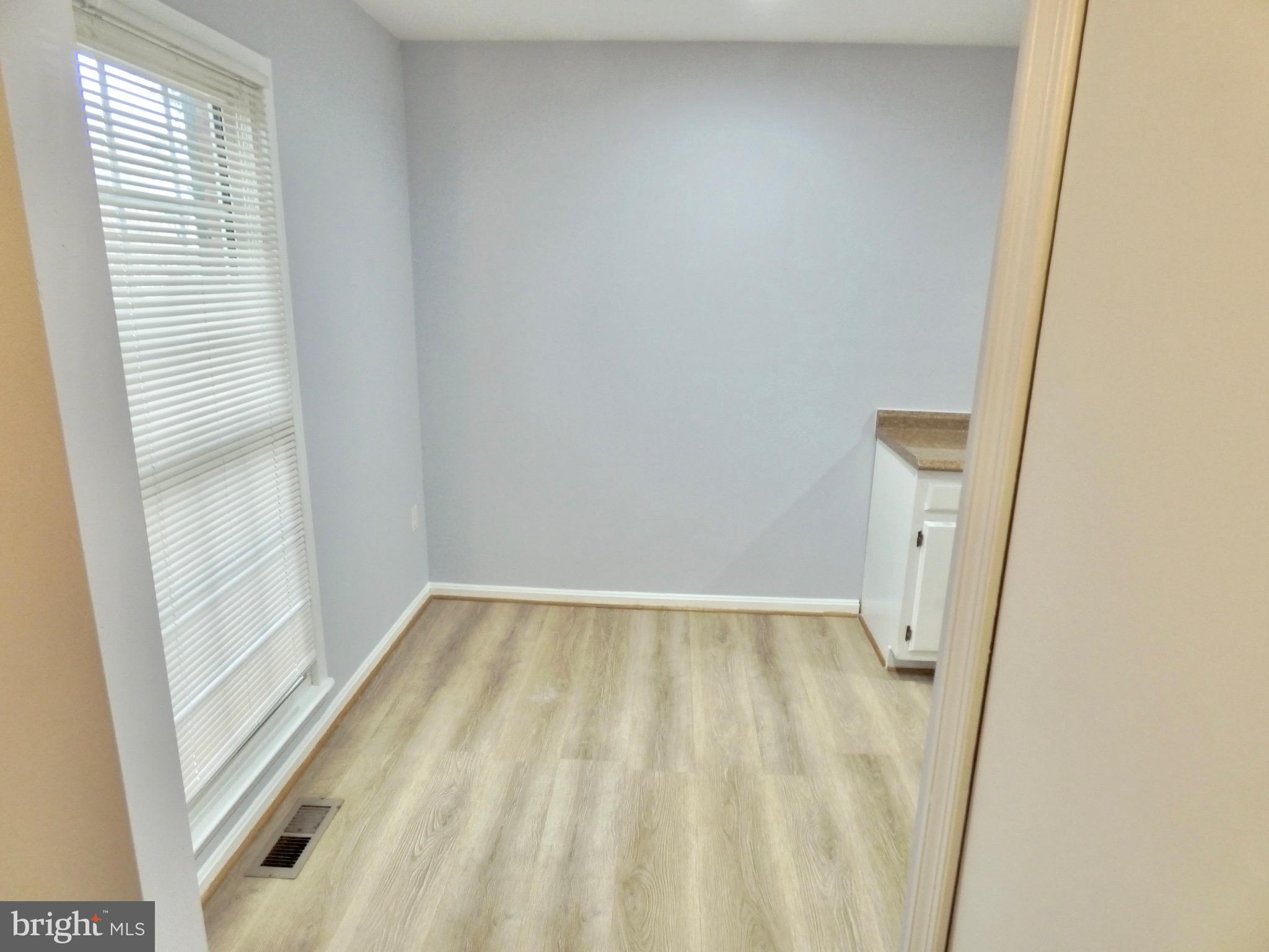 WATERFORD - Residential Lease