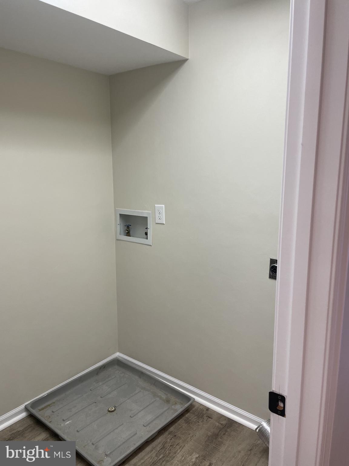 SPRINGBROOK CONDOS - Residential