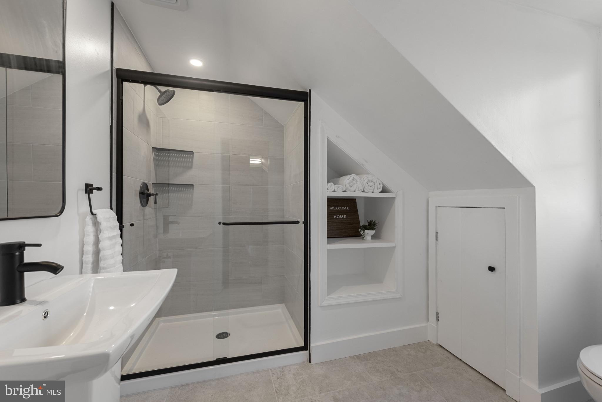 HAMPTON - Residential