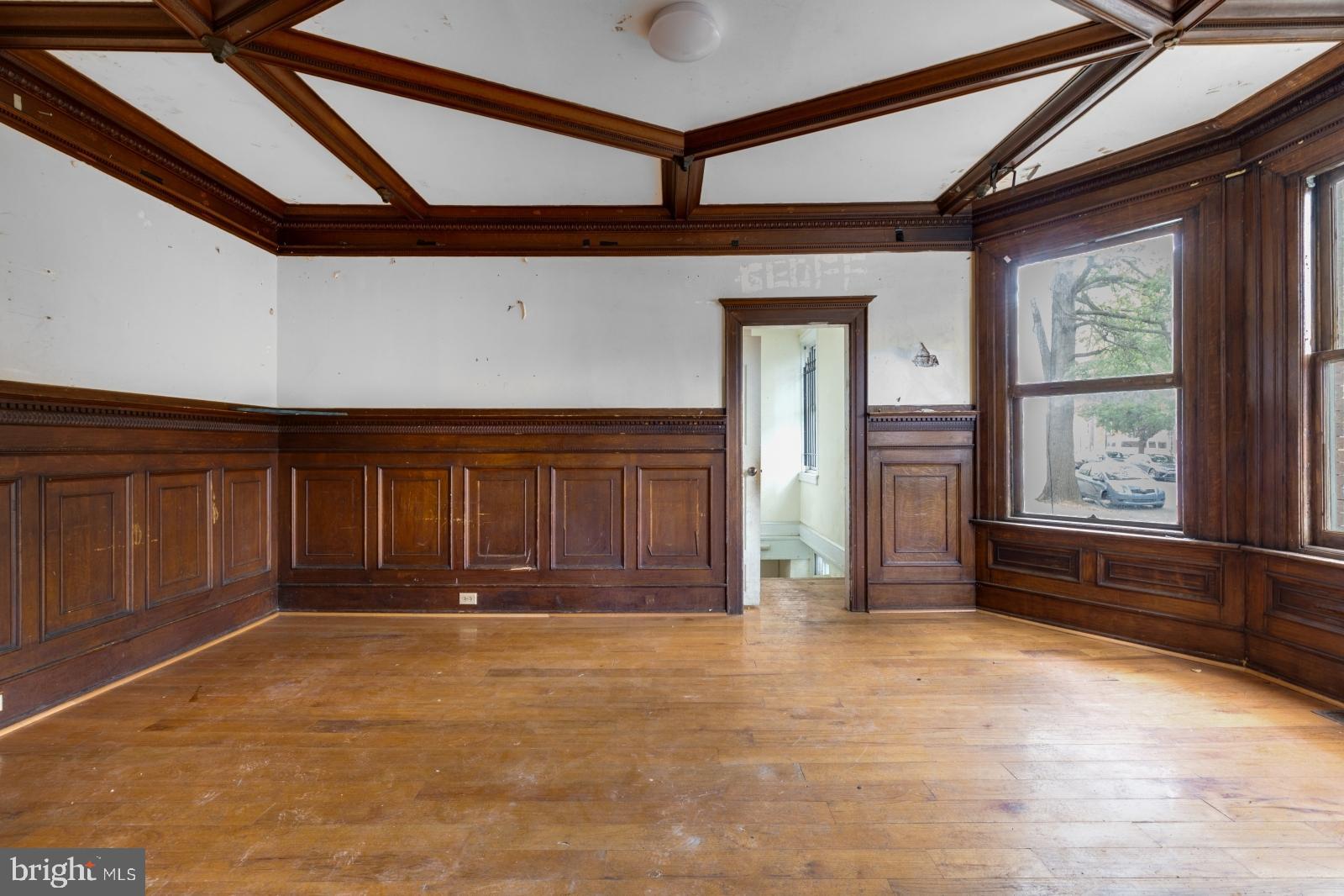 UNIVERSITY CITY - Residential Lease