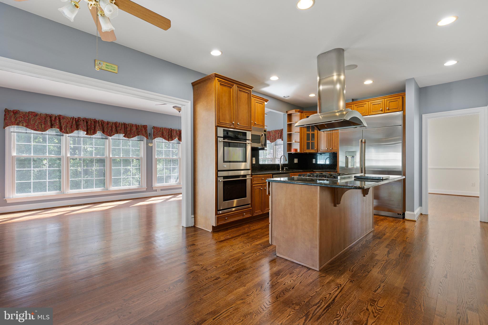 434 SPRING HOLLOW DRIVE