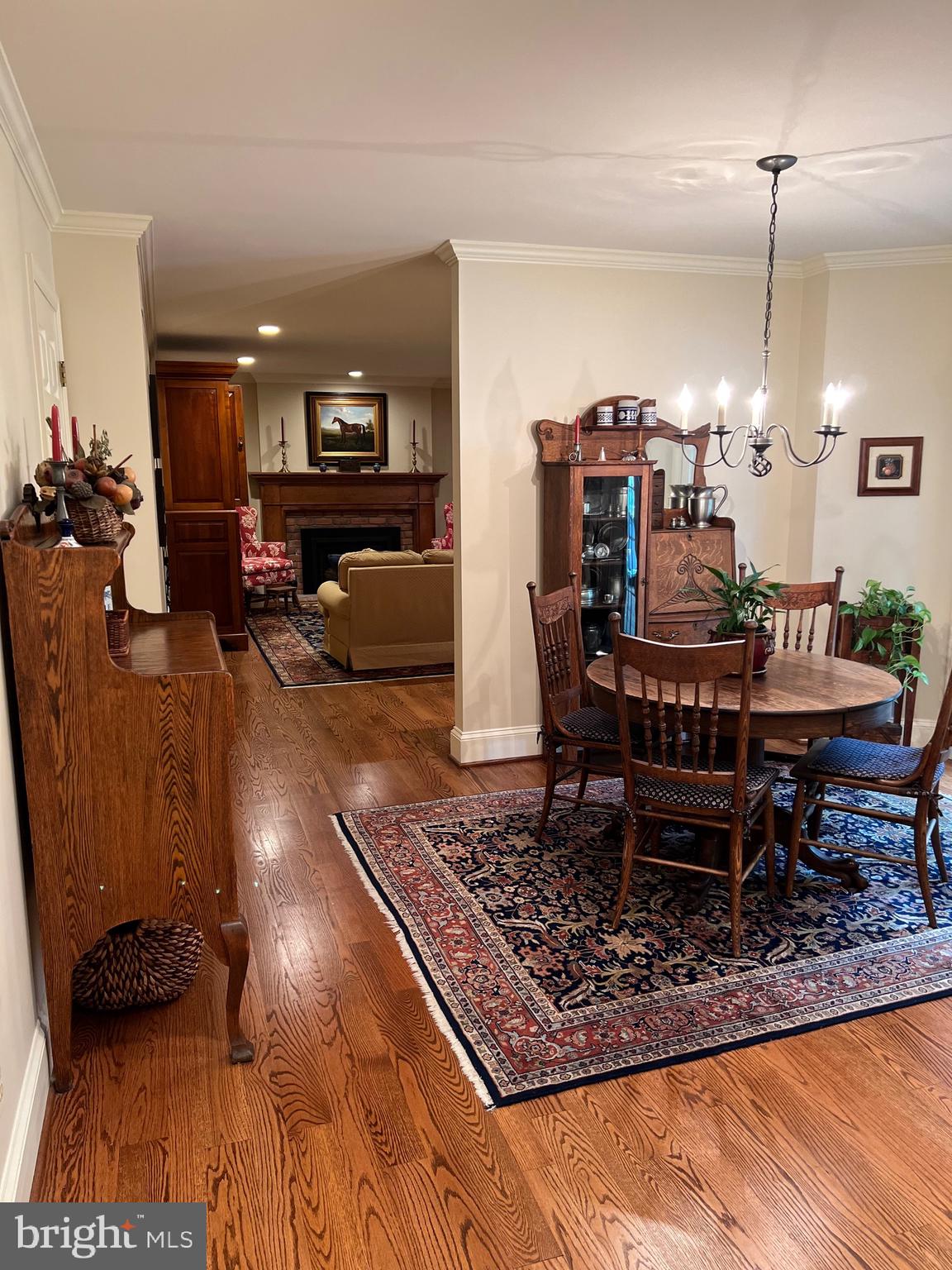 STURBRIDGE - Residential