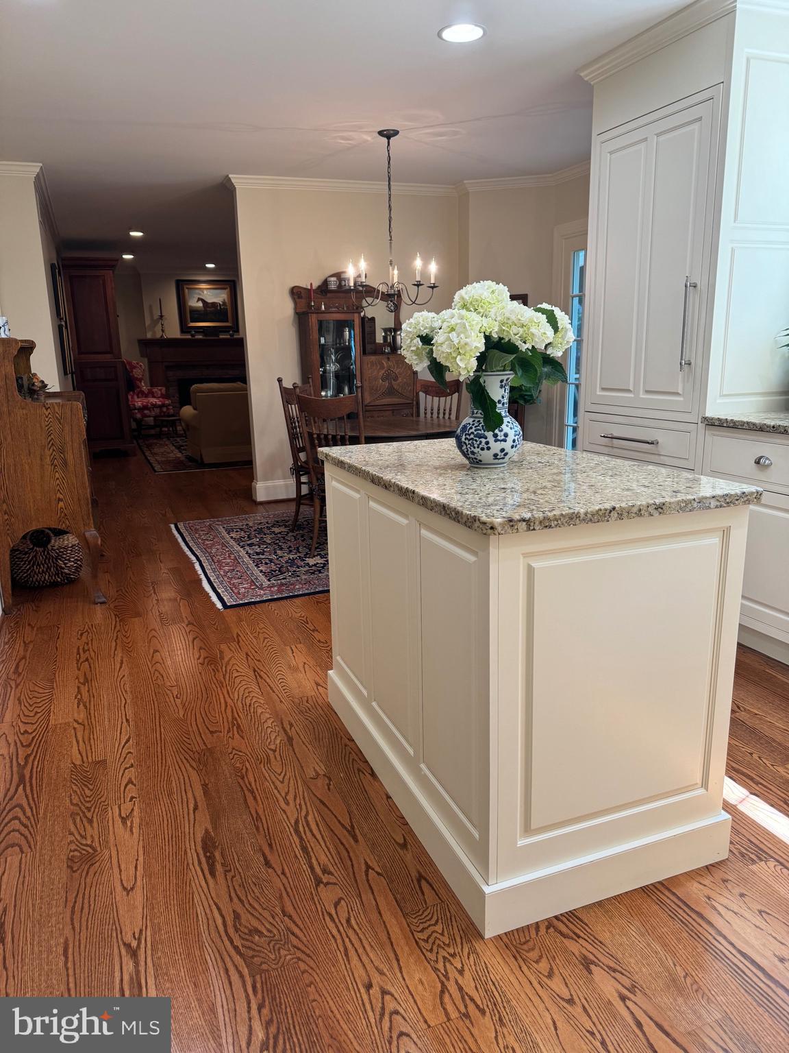 STURBRIDGE - Residential