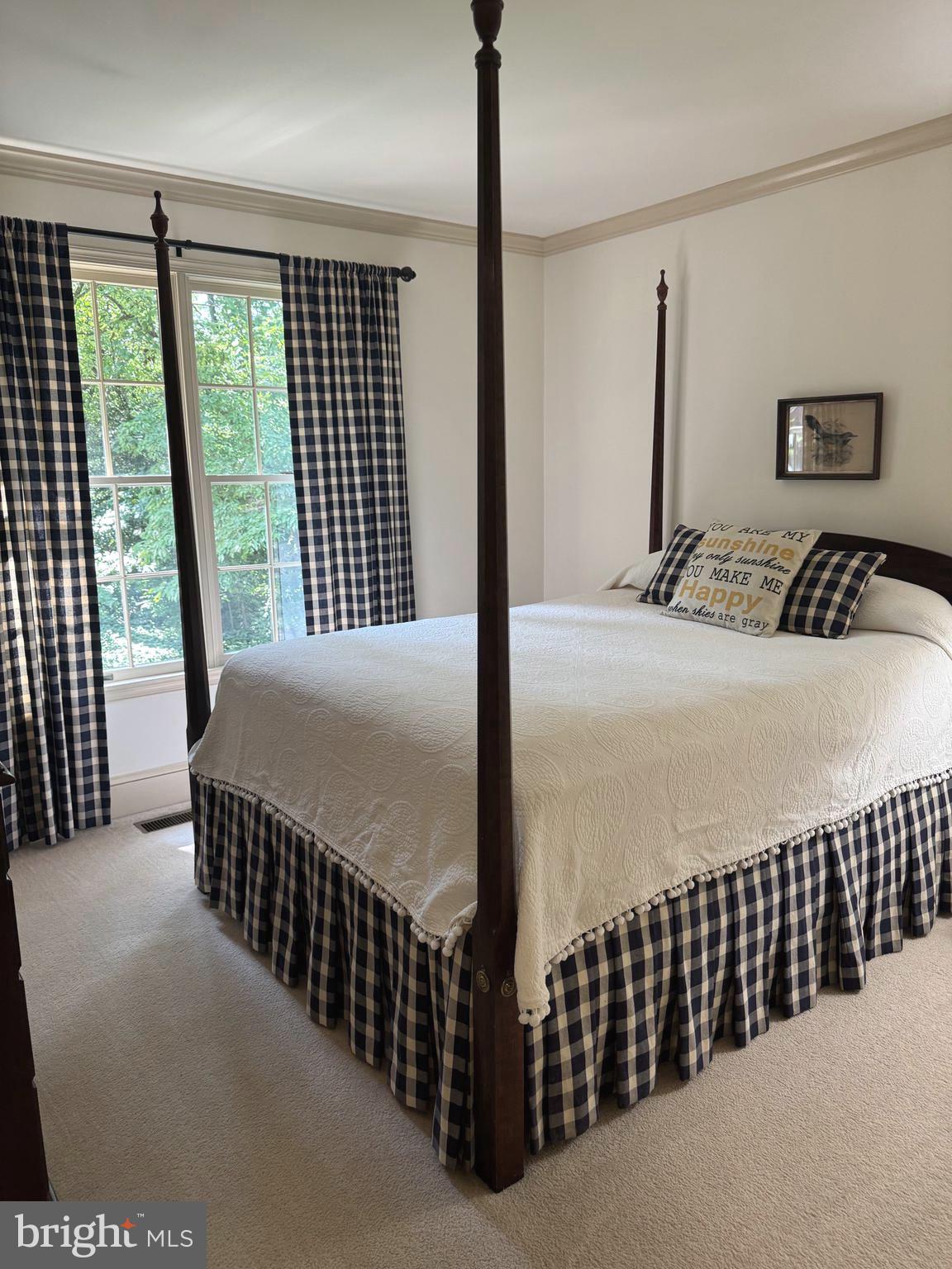 STURBRIDGE - Residential