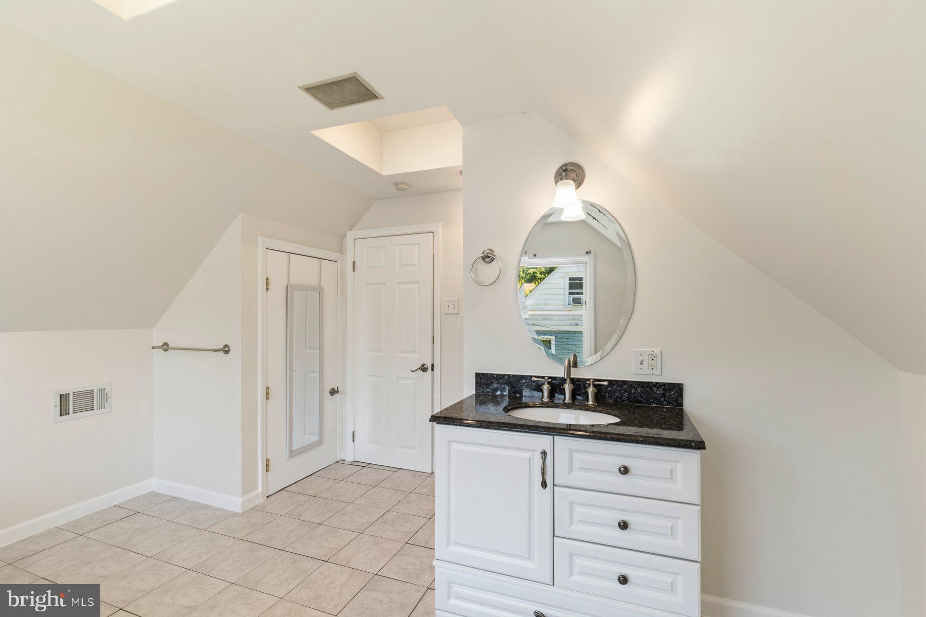 CARNEY/CUB HILL - Residential