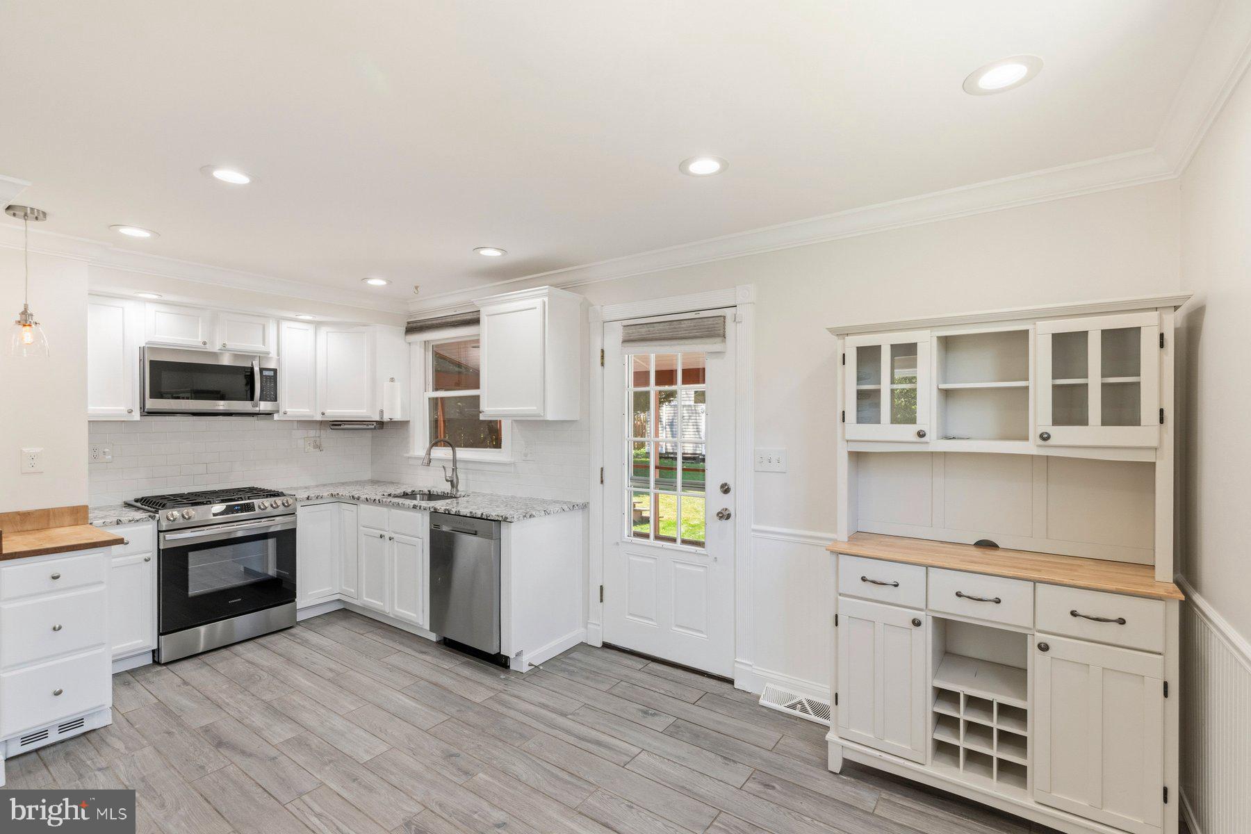 CARNEY/CUB HILL - Residential