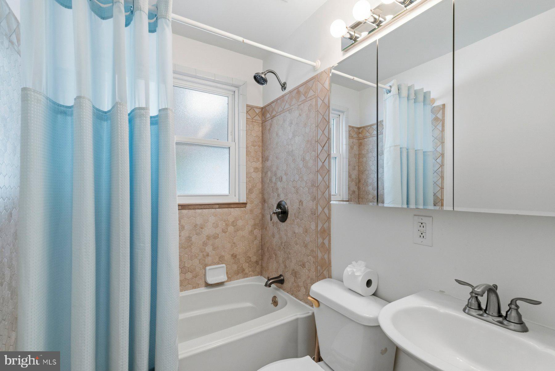 CARNEY/CUB HILL - Residential