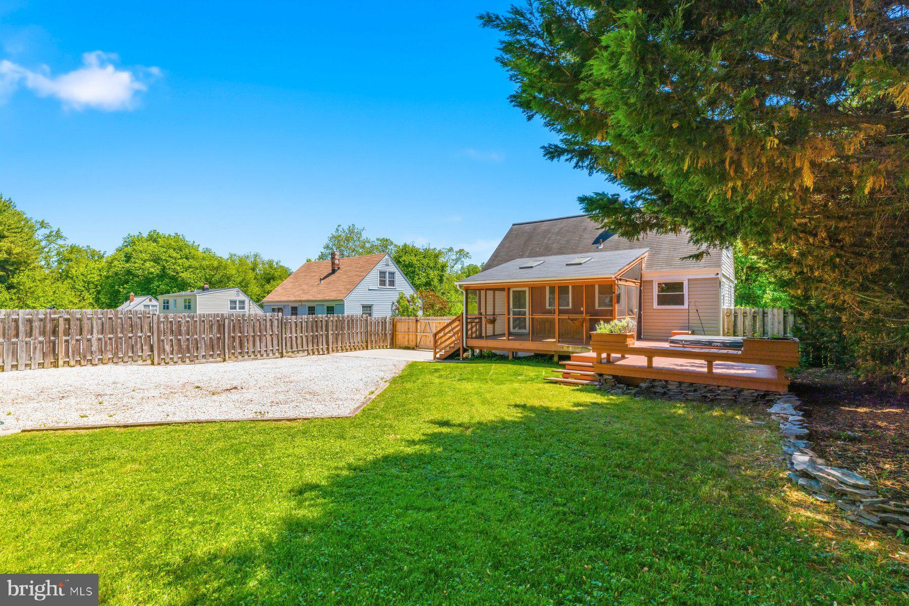 CARNEY/CUB HILL - Residential