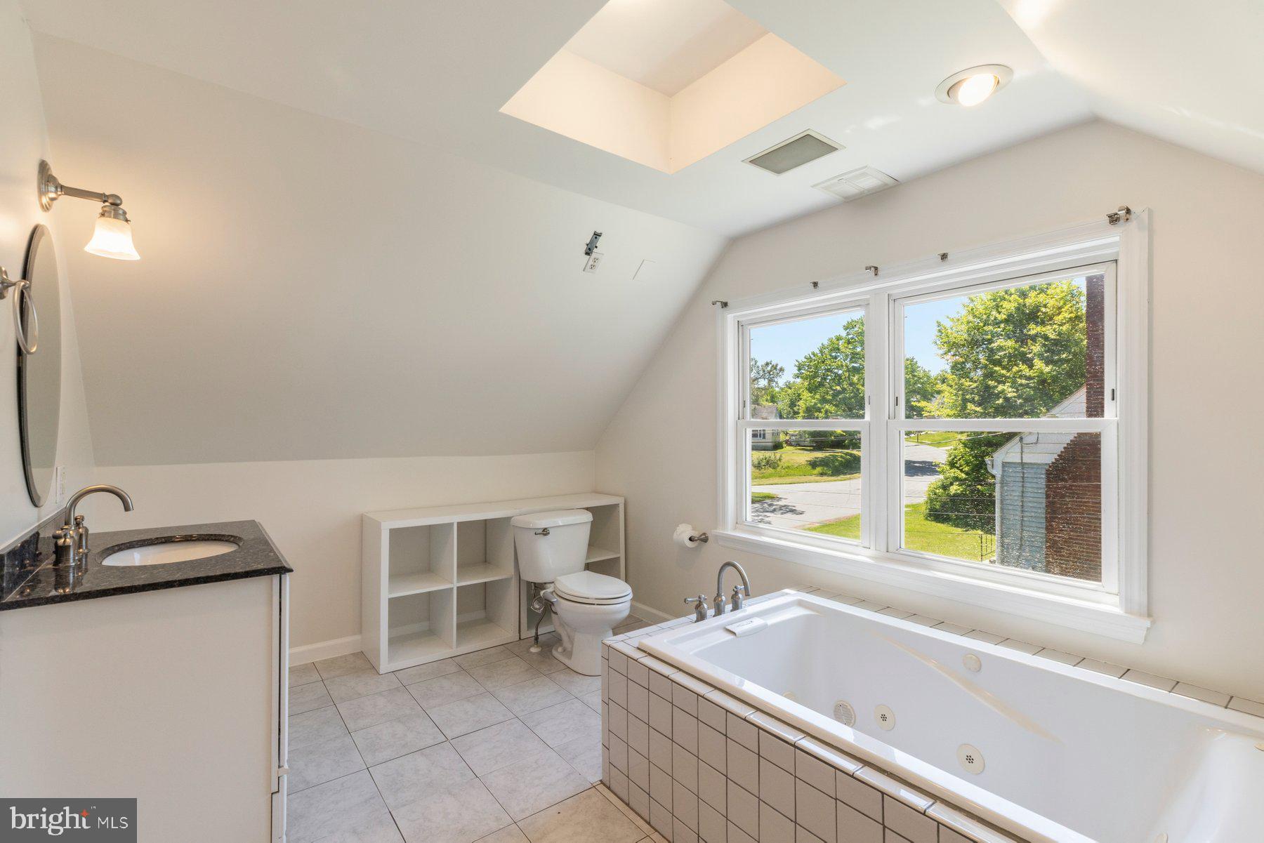 CARNEY/CUB HILL - Residential