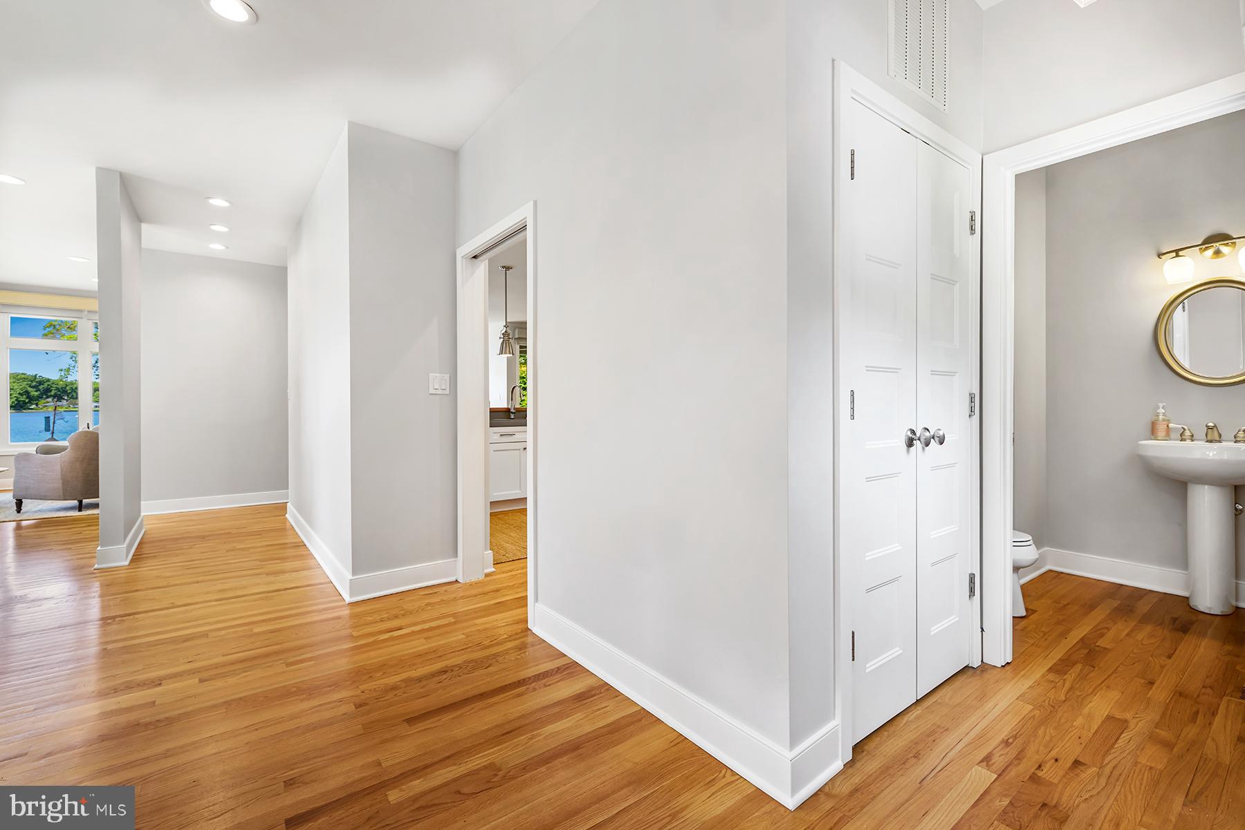 ARUNDEL ON THE BAY - Residential