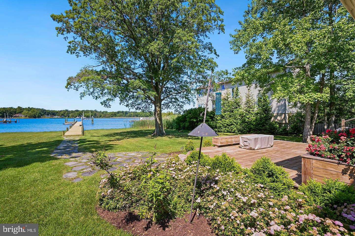 ARUNDEL ON THE BAY - Residential