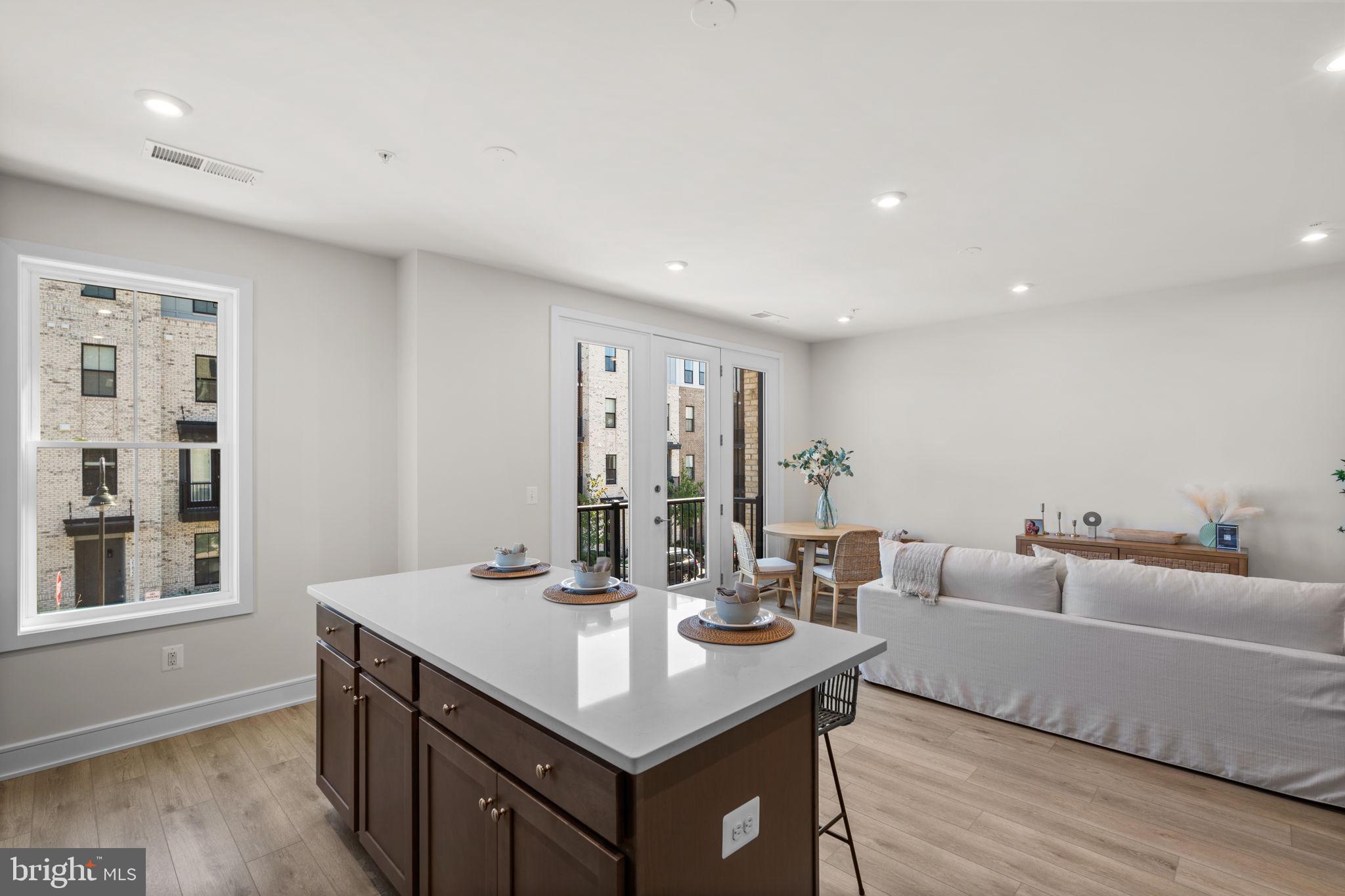 DEMOTT & SILVER - Residential