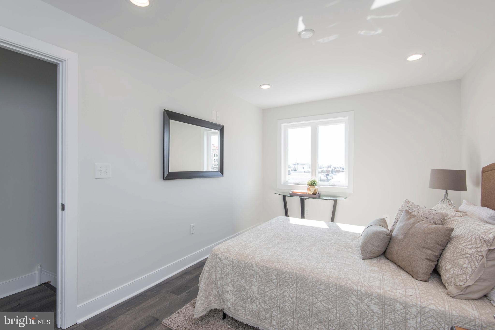 PHILADELPHIA (SOUTH) - Residential