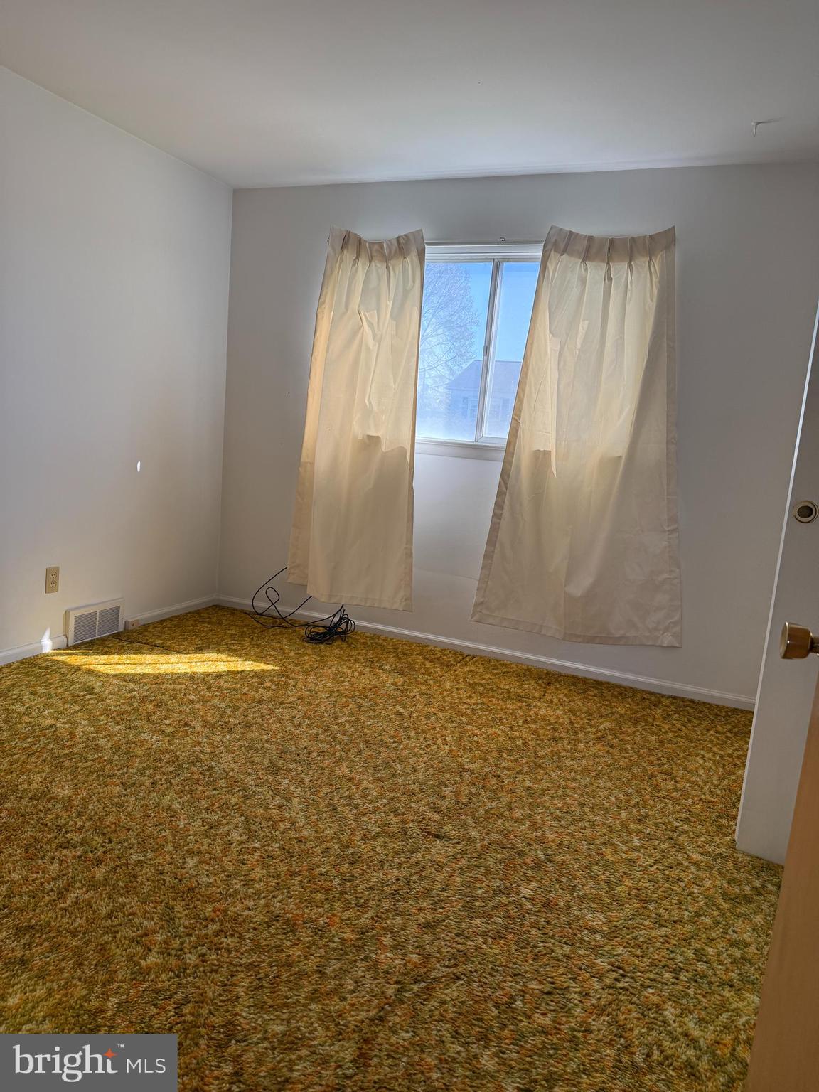 WHITFIELD - Residential