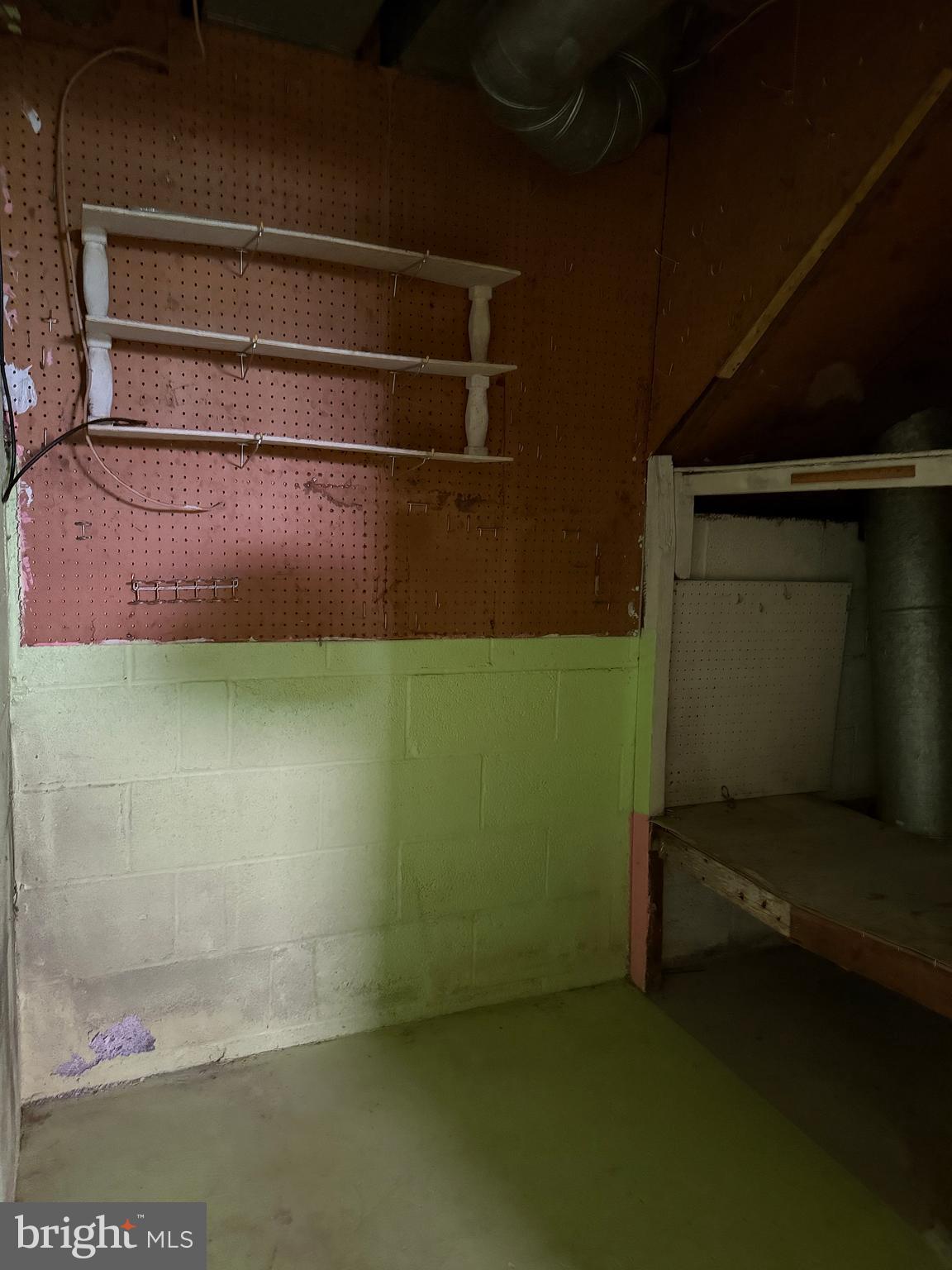 WHITFIELD - Residential