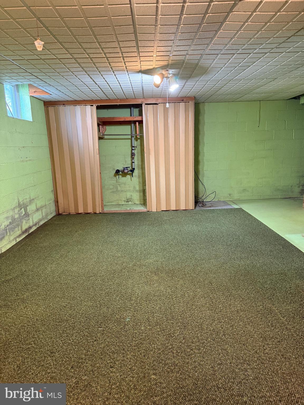 WHITFIELD - Residential