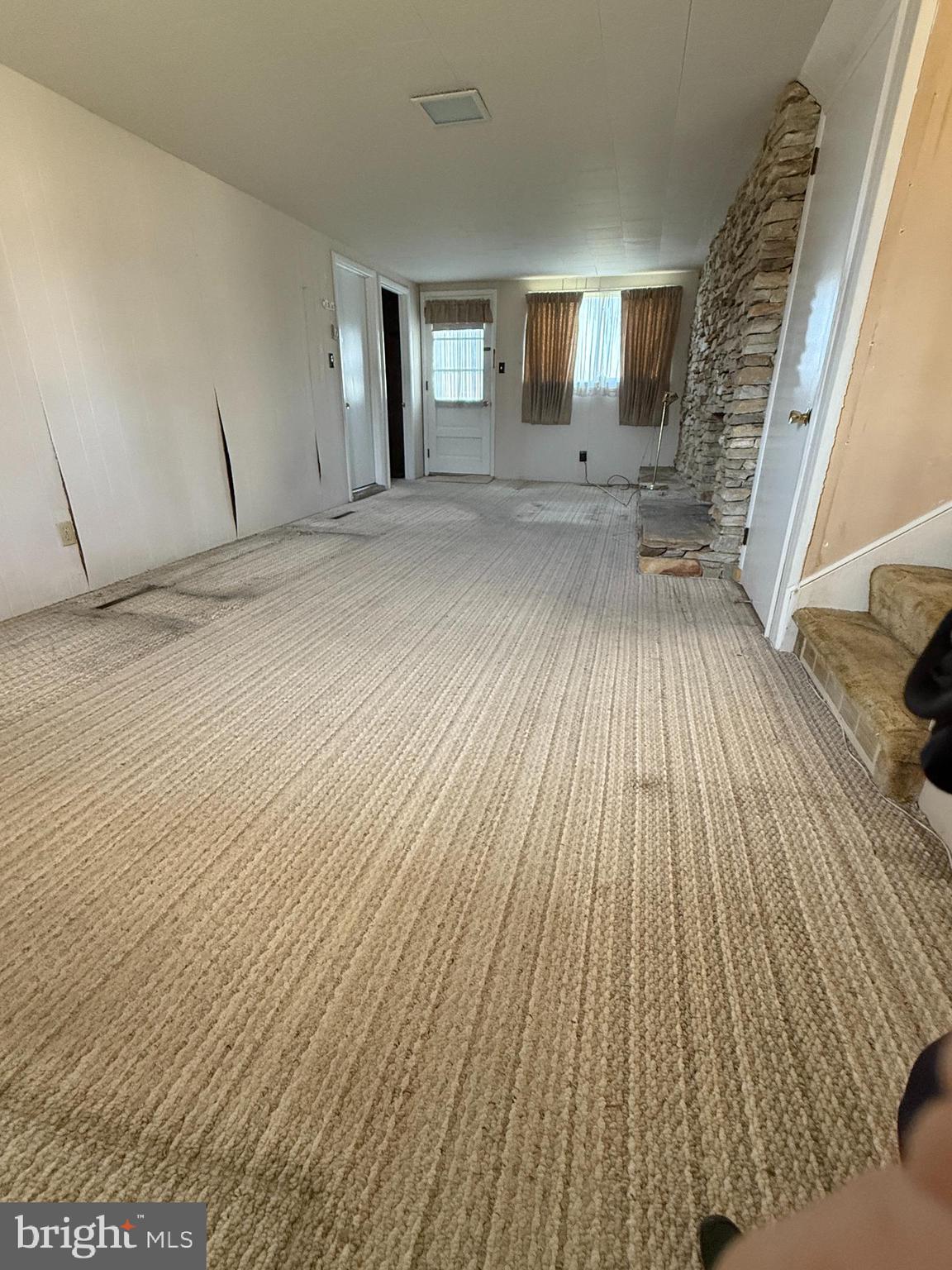 WHITFIELD - Residential