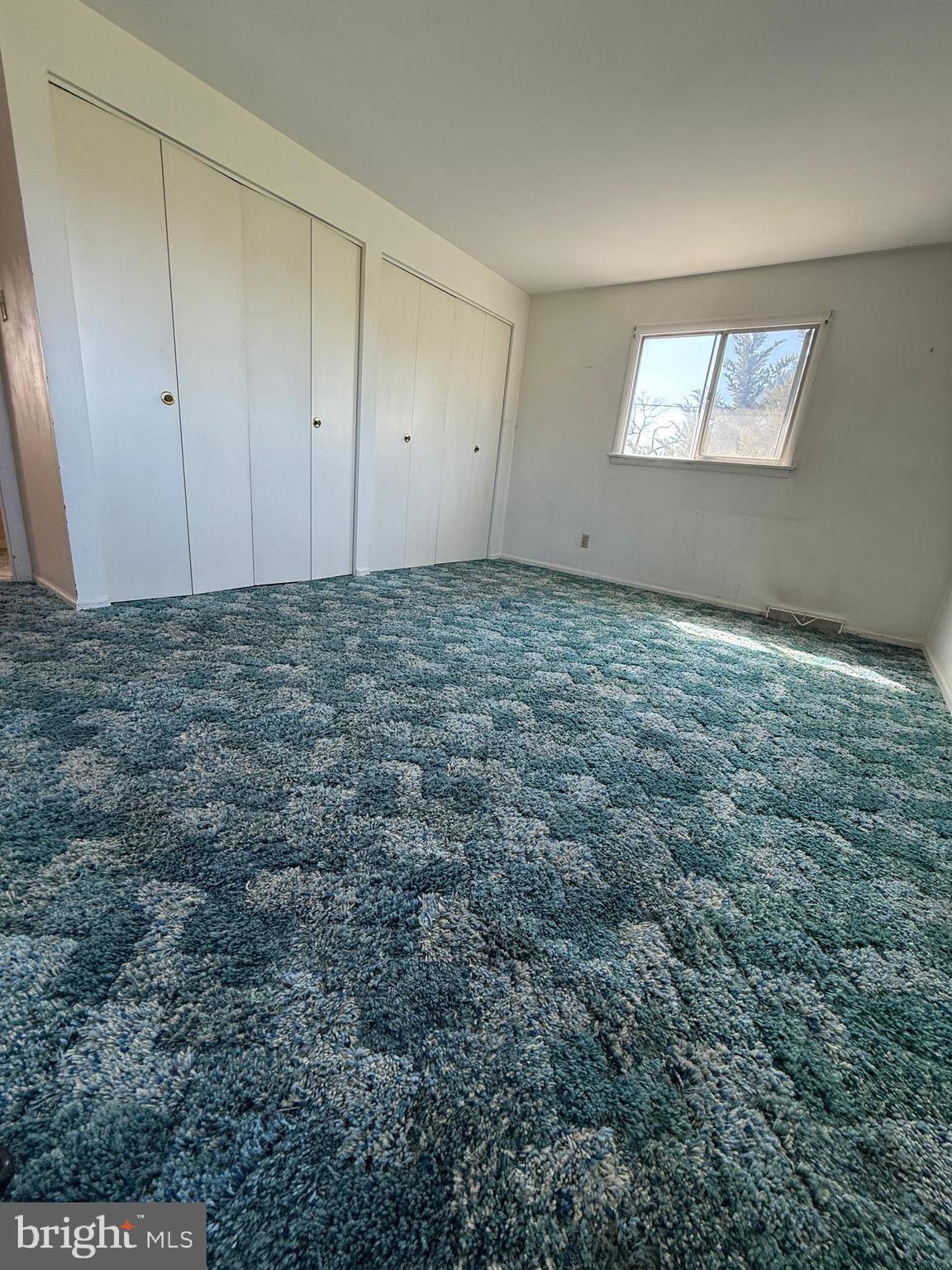 WHITFIELD - Residential