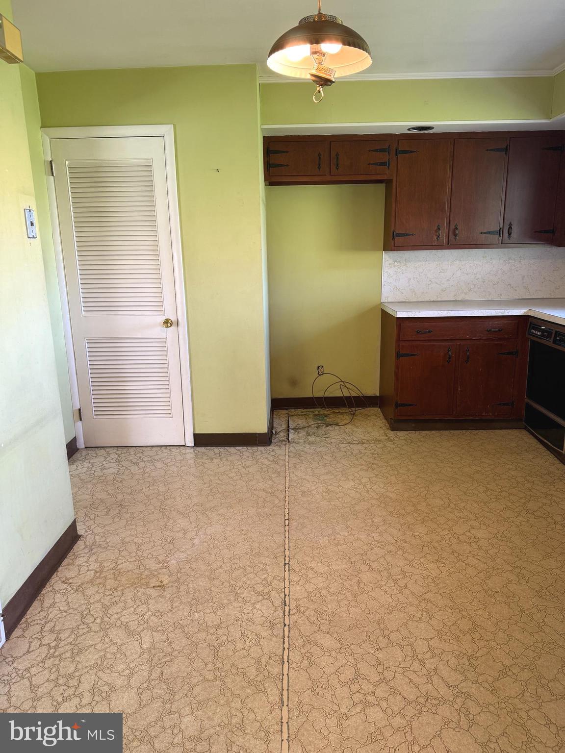 WHITFIELD - Residential