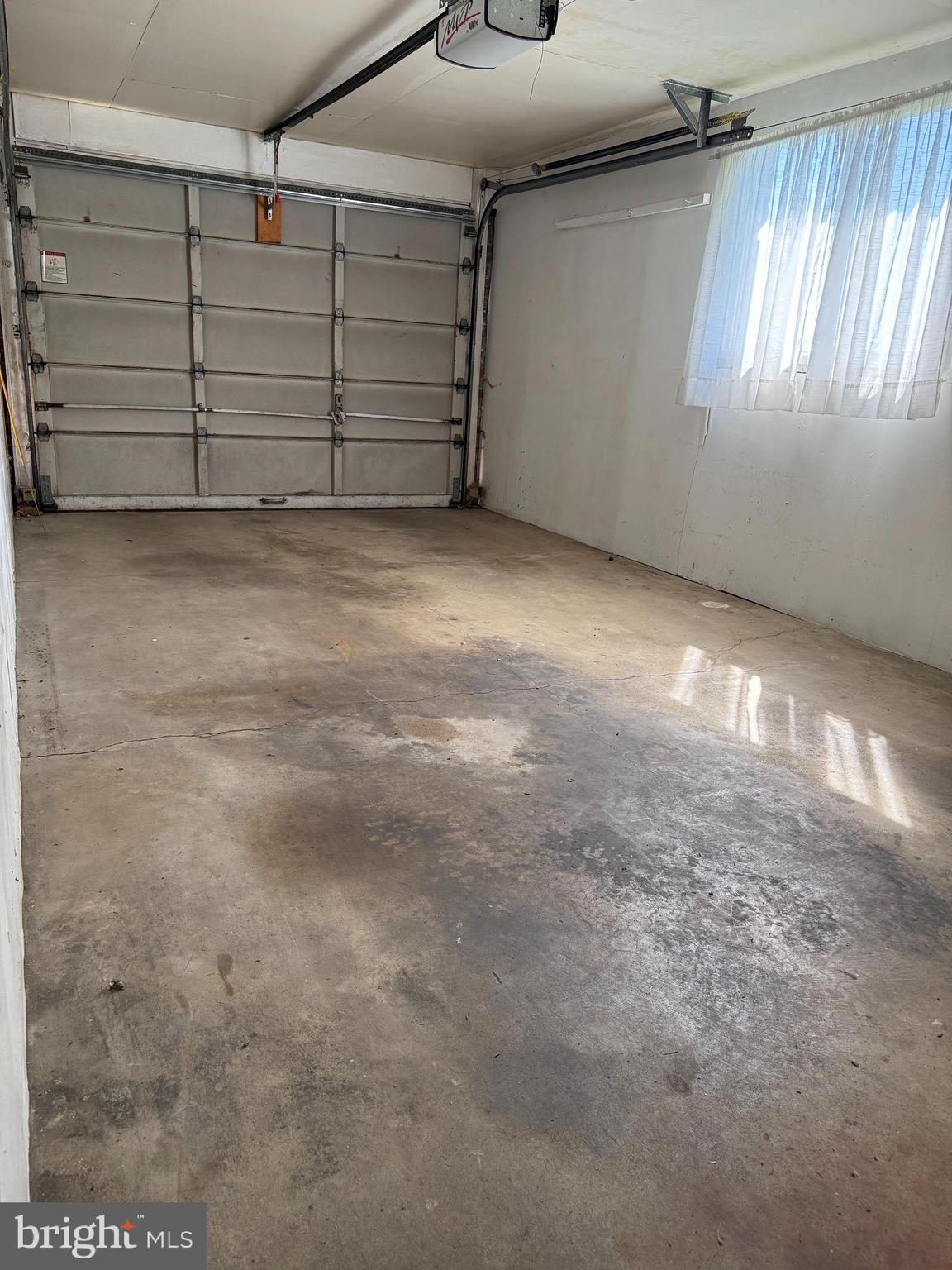 WHITFIELD - Residential