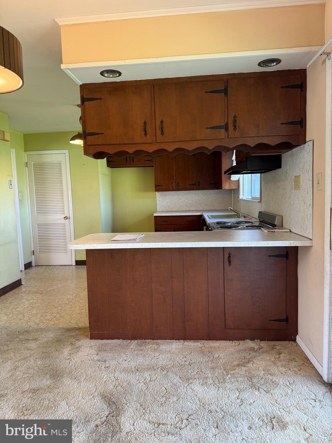 WHITFIELD - Residential