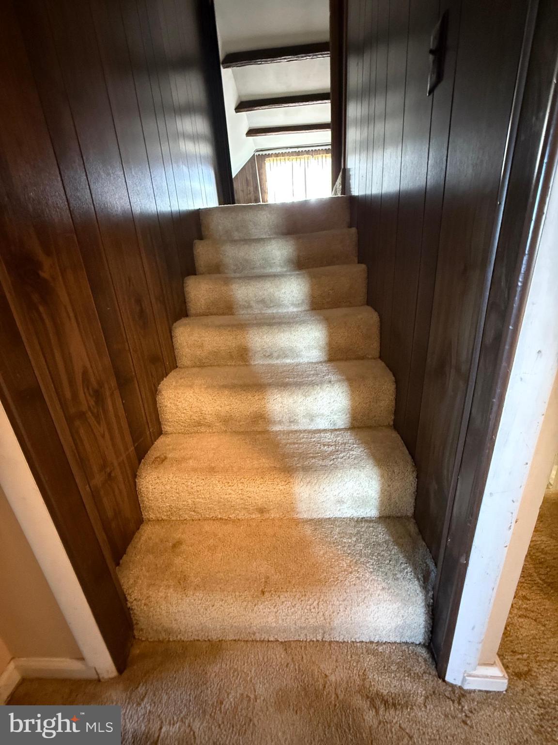 WHITFIELD - Residential