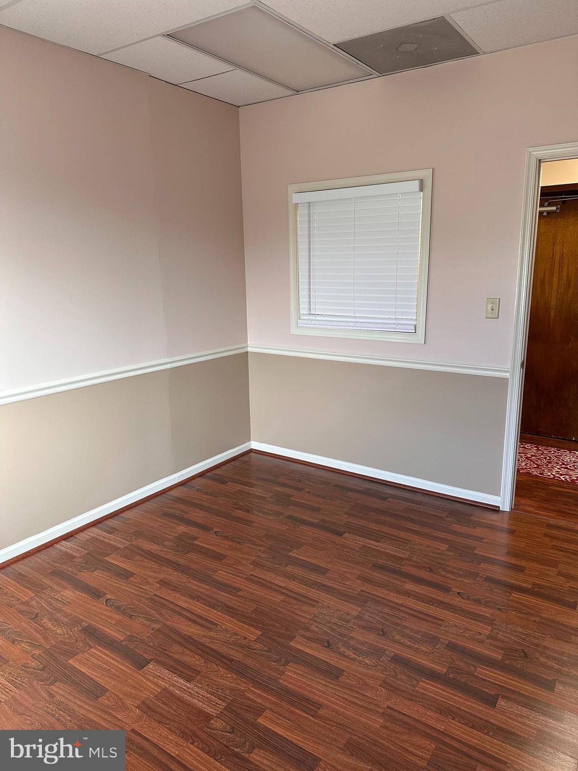 VALE SPRINGS - Commercial Lease