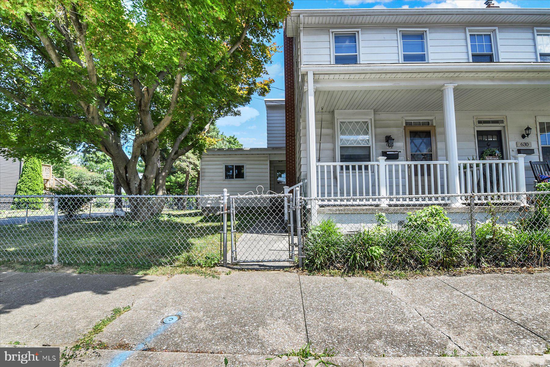 632 HIGHLAND STREET