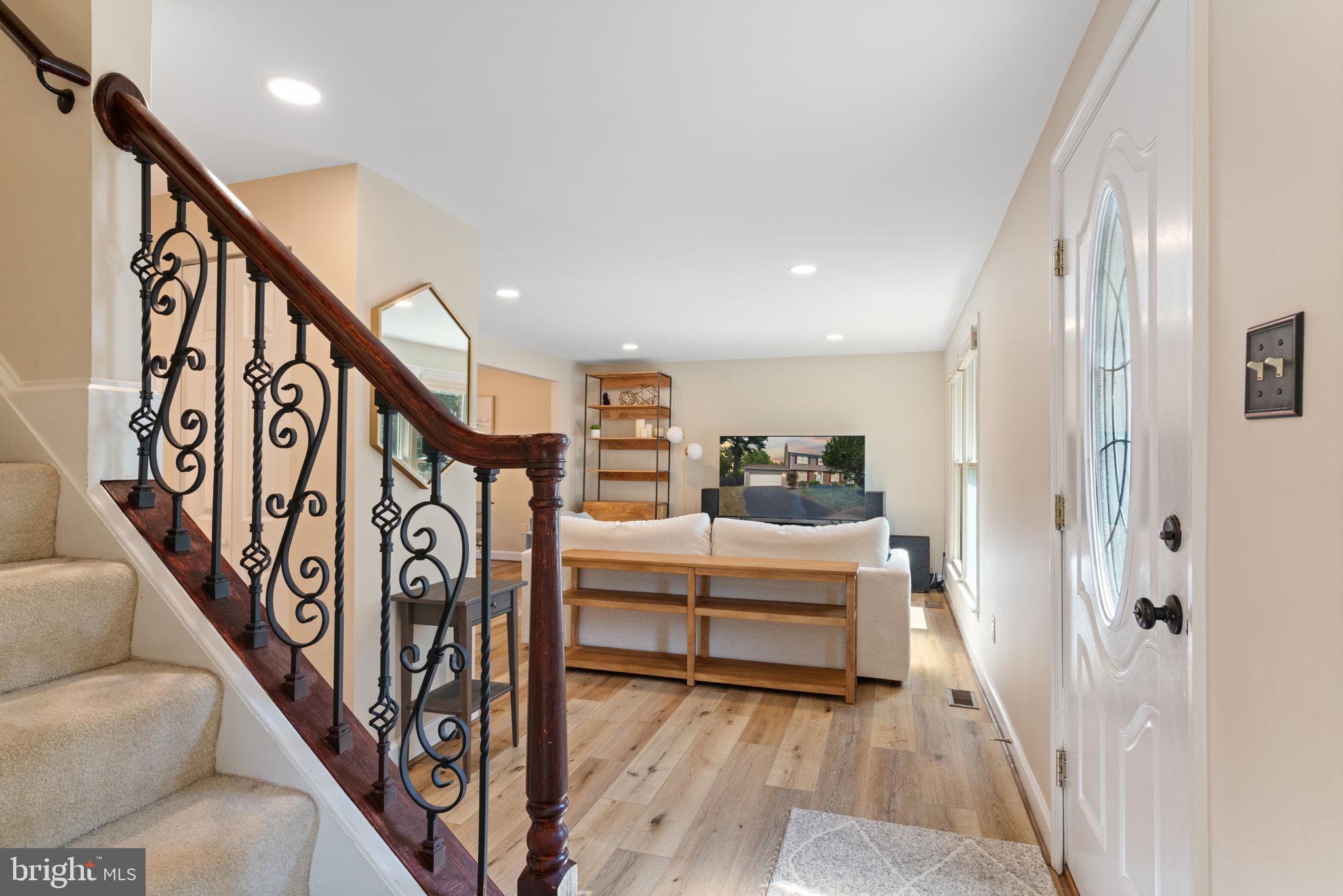 1008 WINDCROFT GLEN COURT