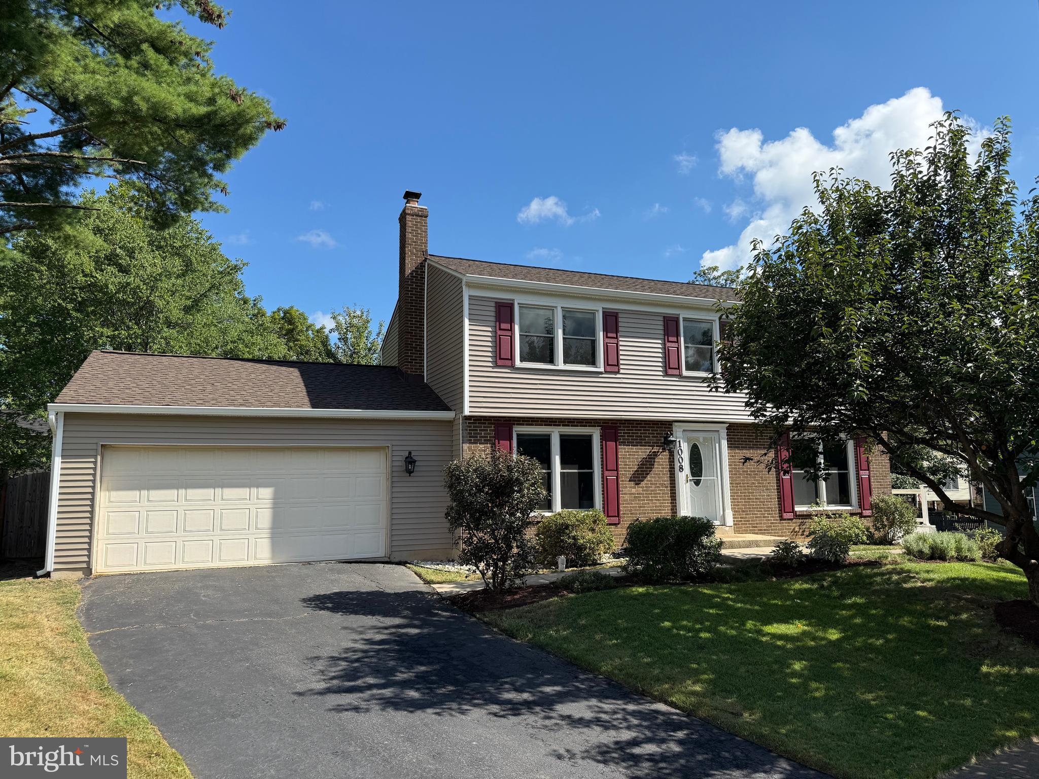 1008 WINDCROFT GLEN COURT