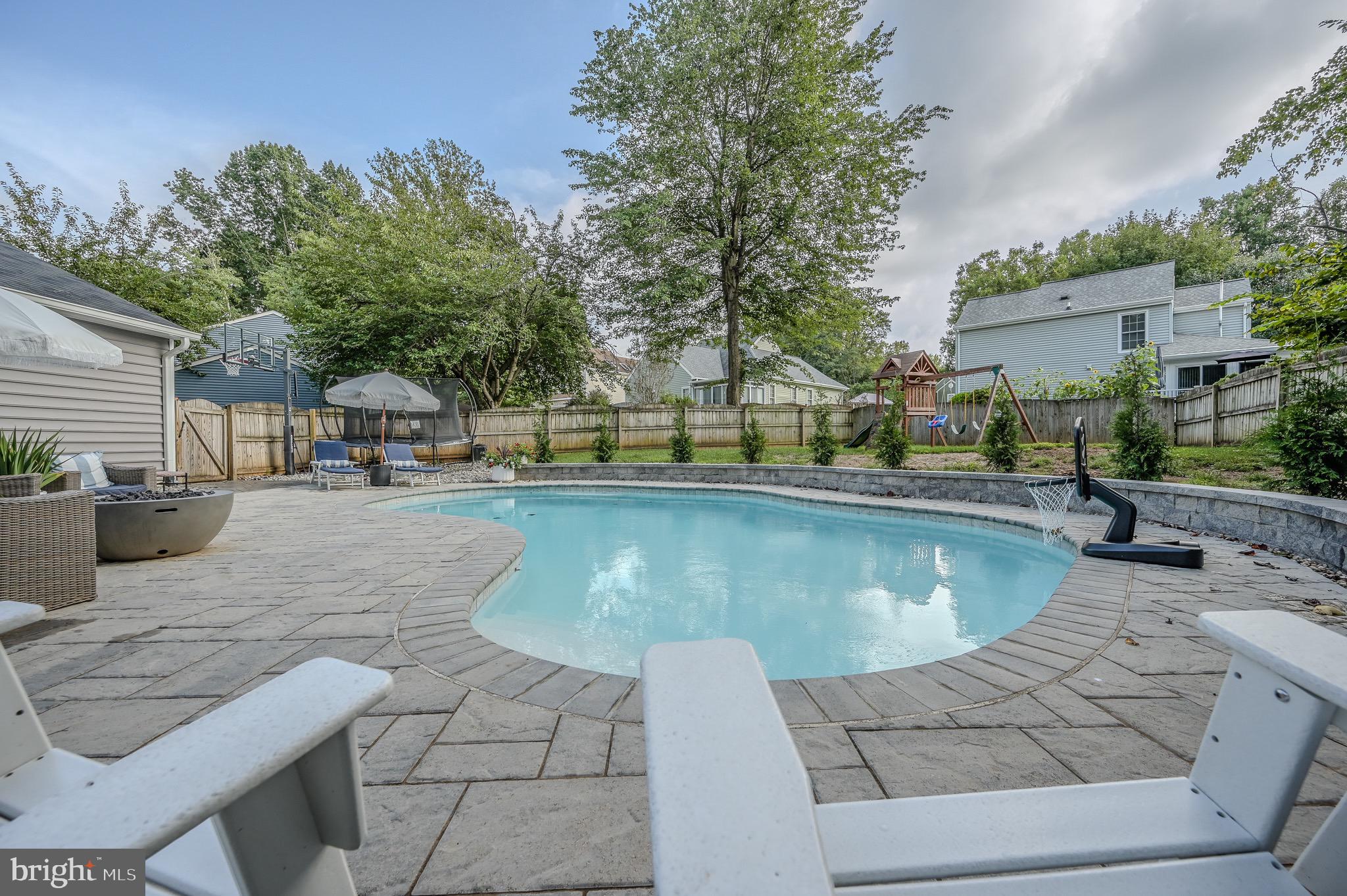 15020 WOODGLEN COURT