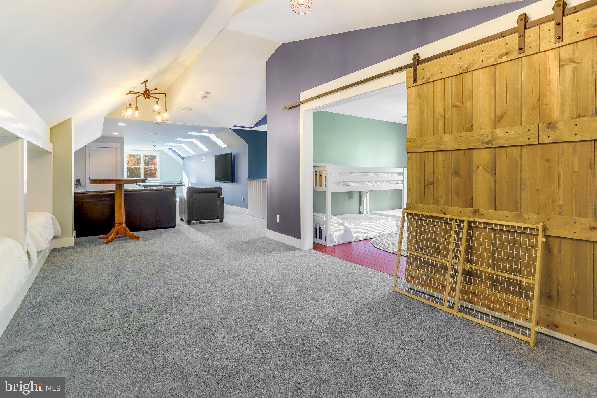 CHAPEL HILL - Residential