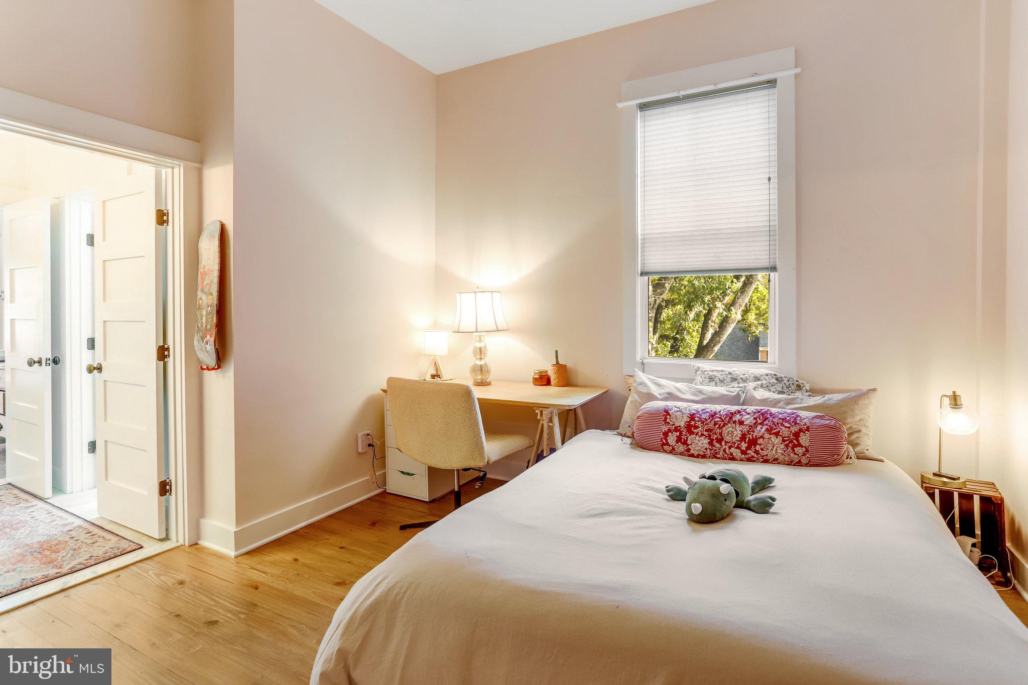 CHAPEL HILL - Residential