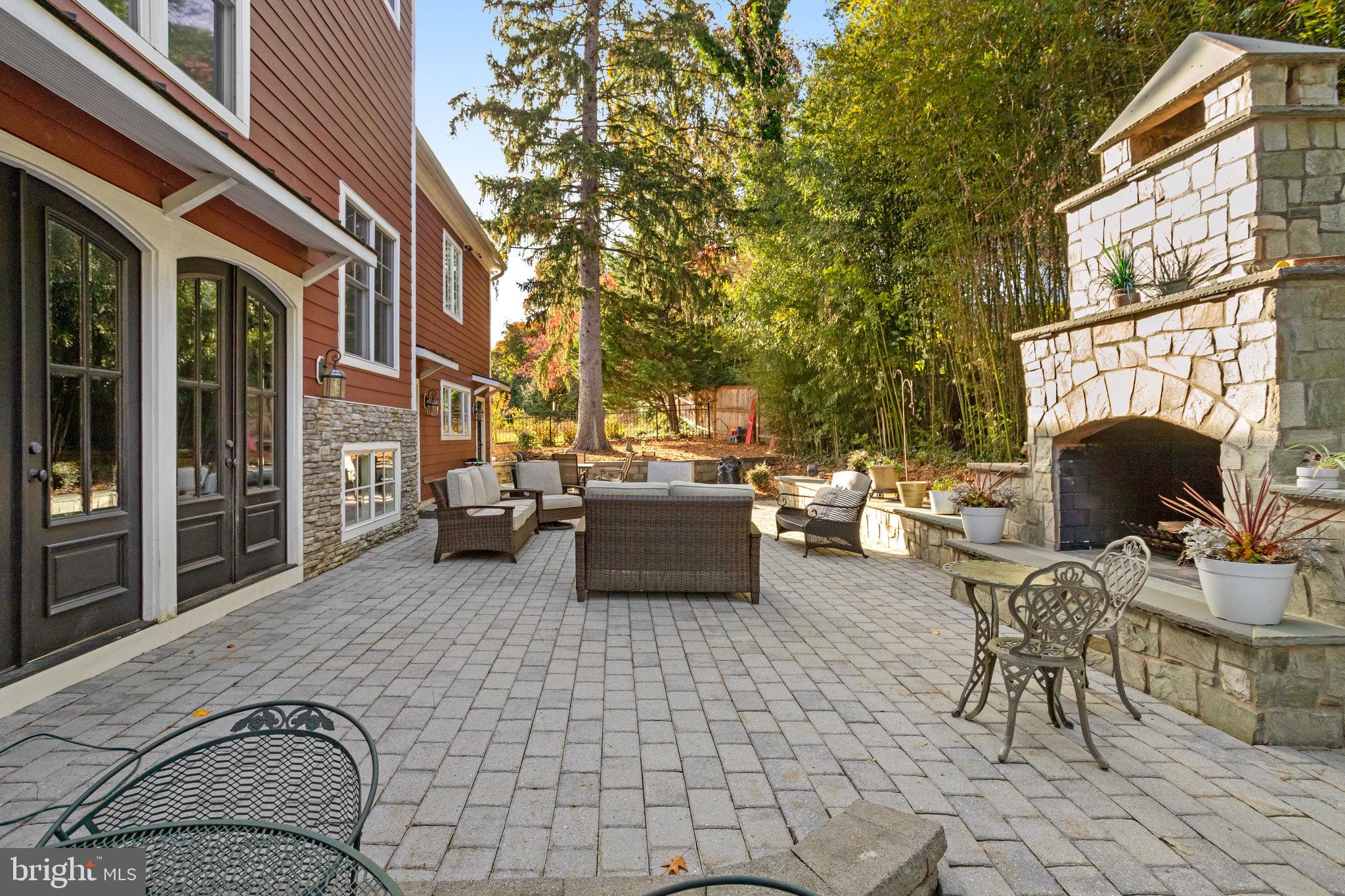 CHAPEL HILL - Residential