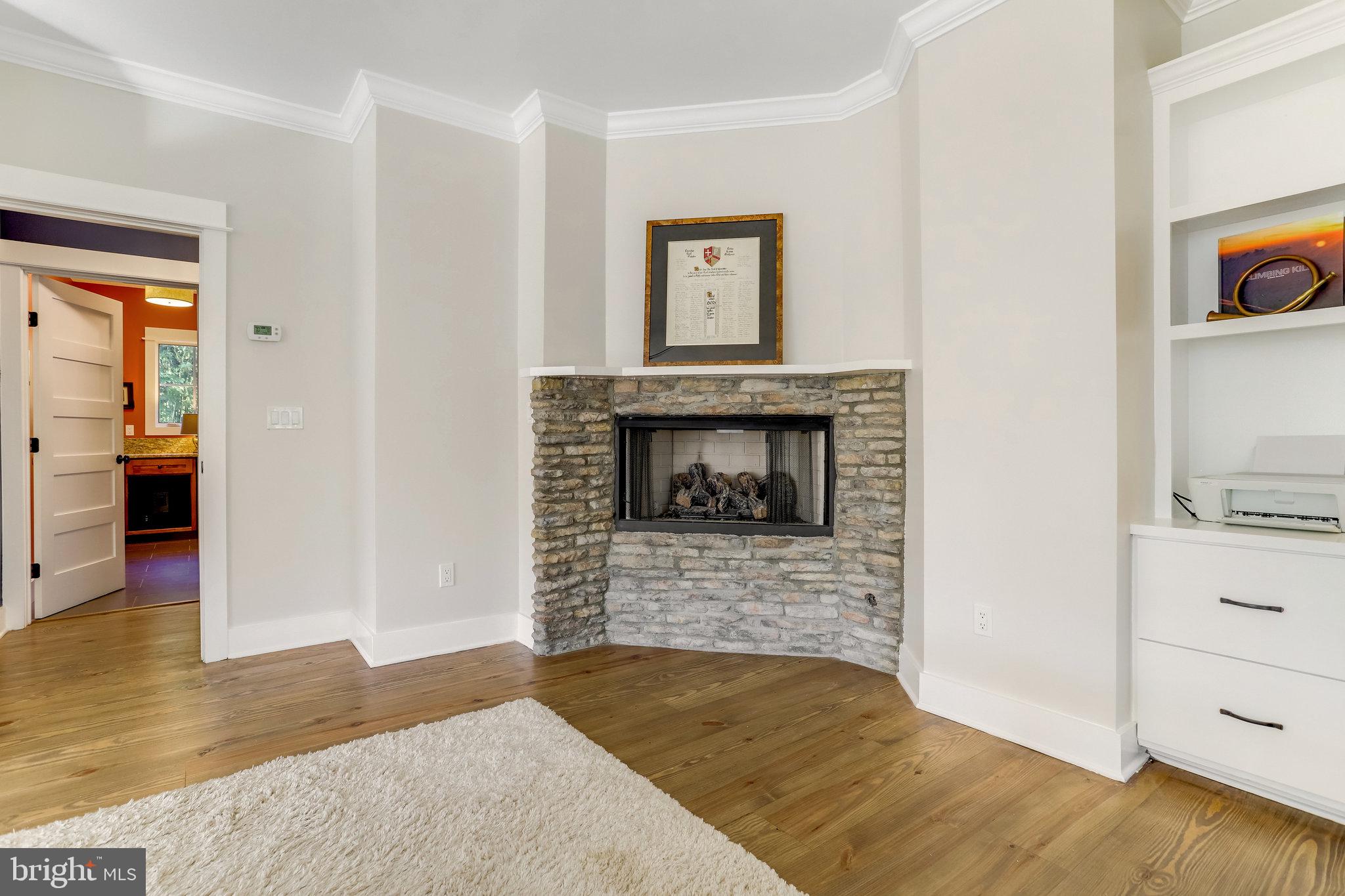 CHAPEL HILL - Residential