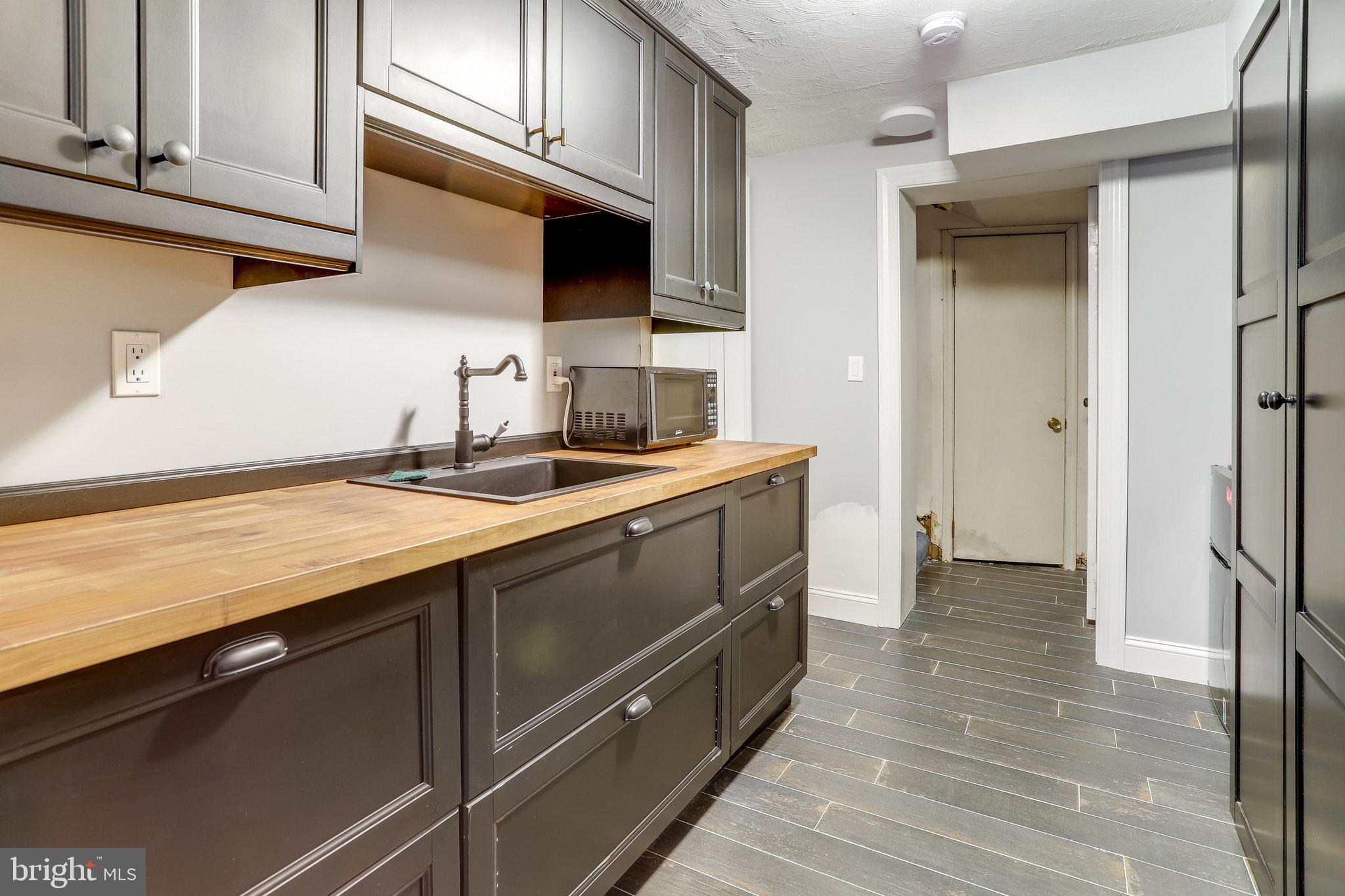 CHAPEL HILL - Residential