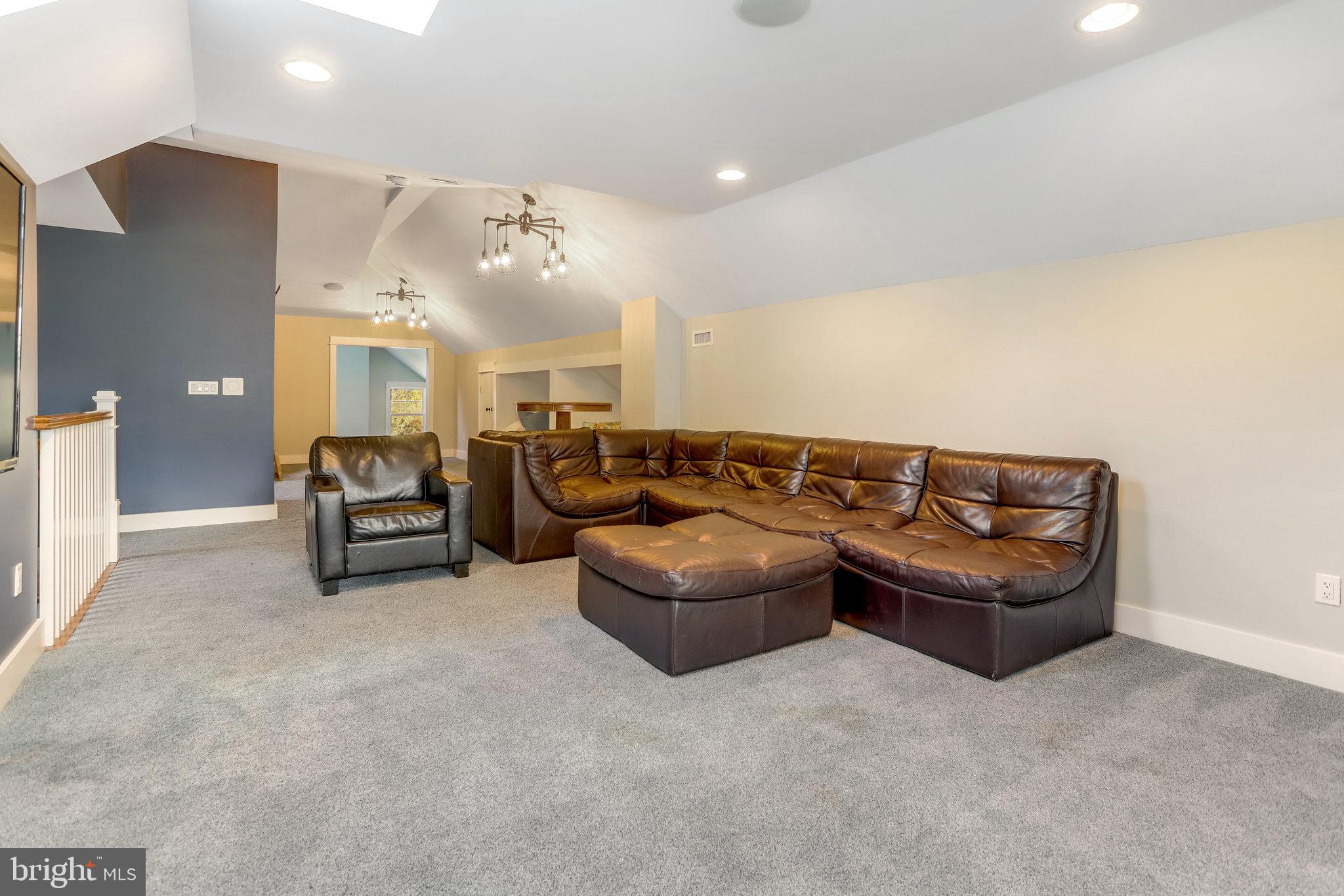 CHAPEL HILL - Residential