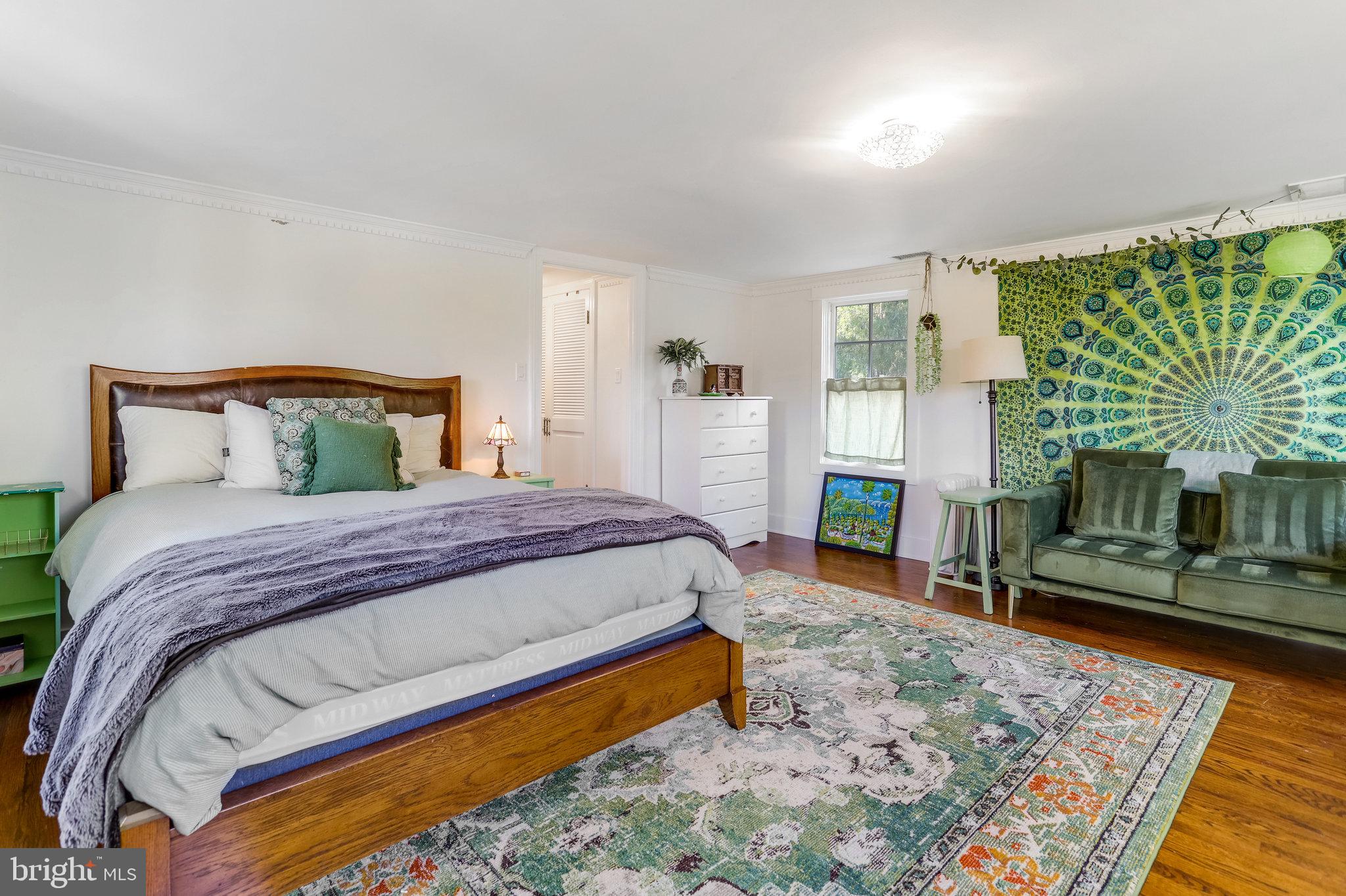 CHAPEL HILL - Residential