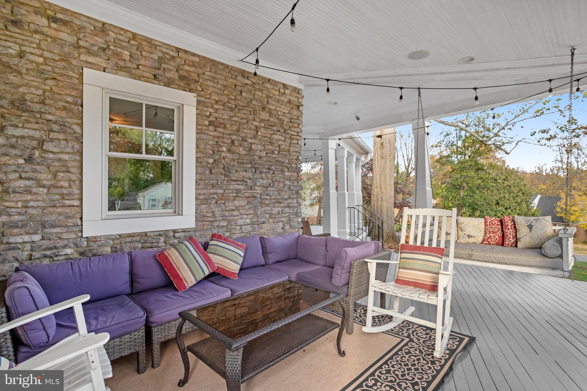 CHAPEL HILL - Residential