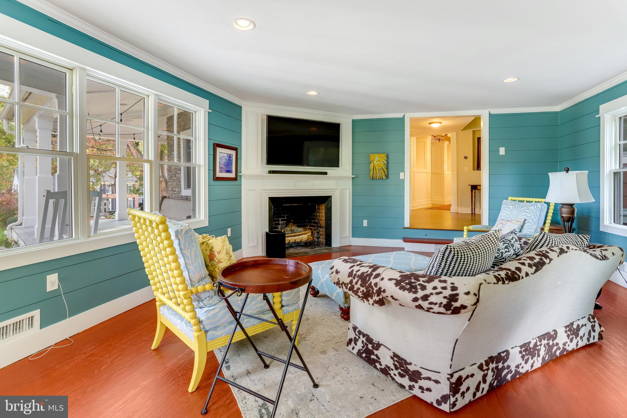 CHAPEL HILL - Residential