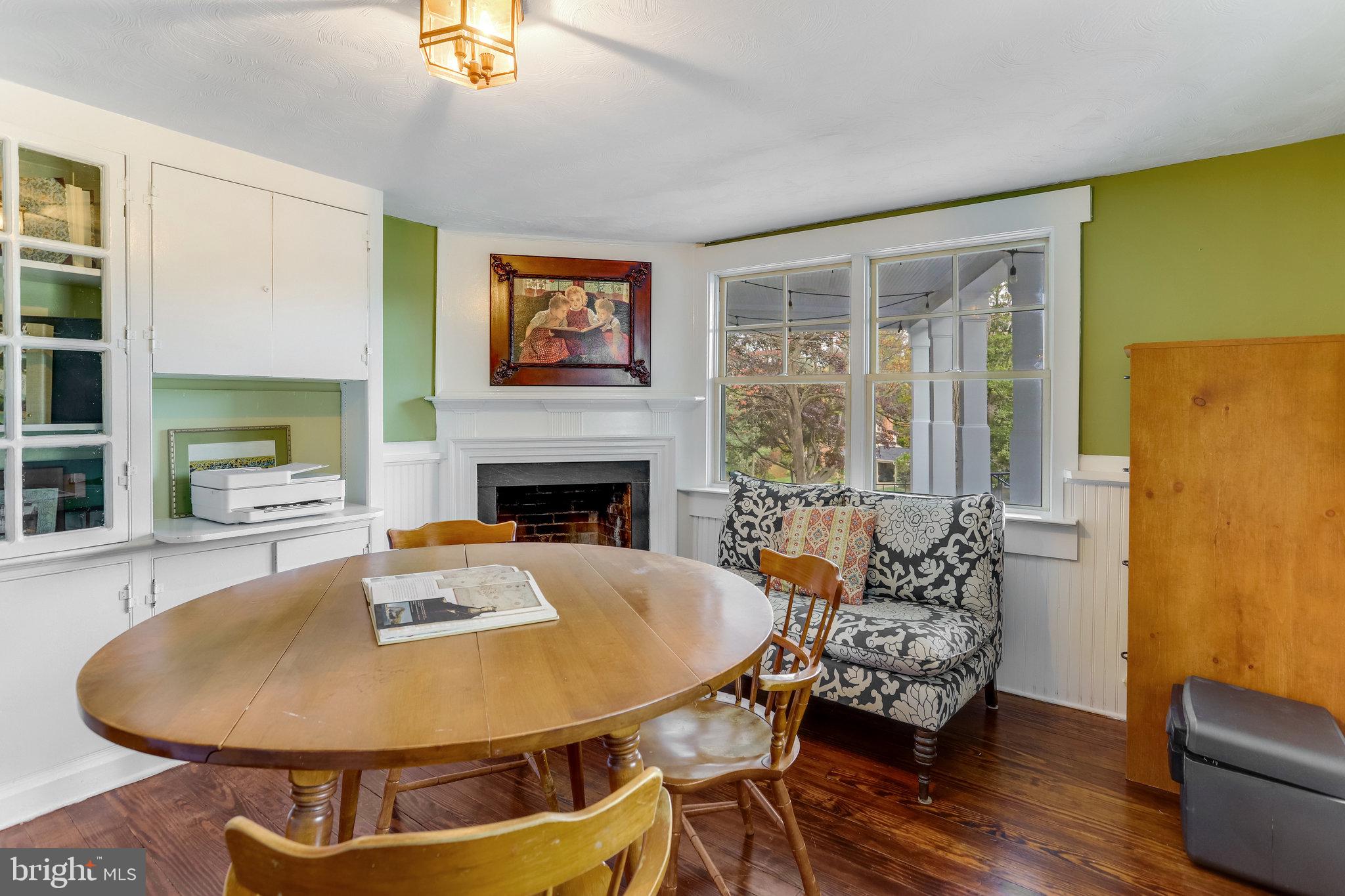 CHAPEL HILL - Residential