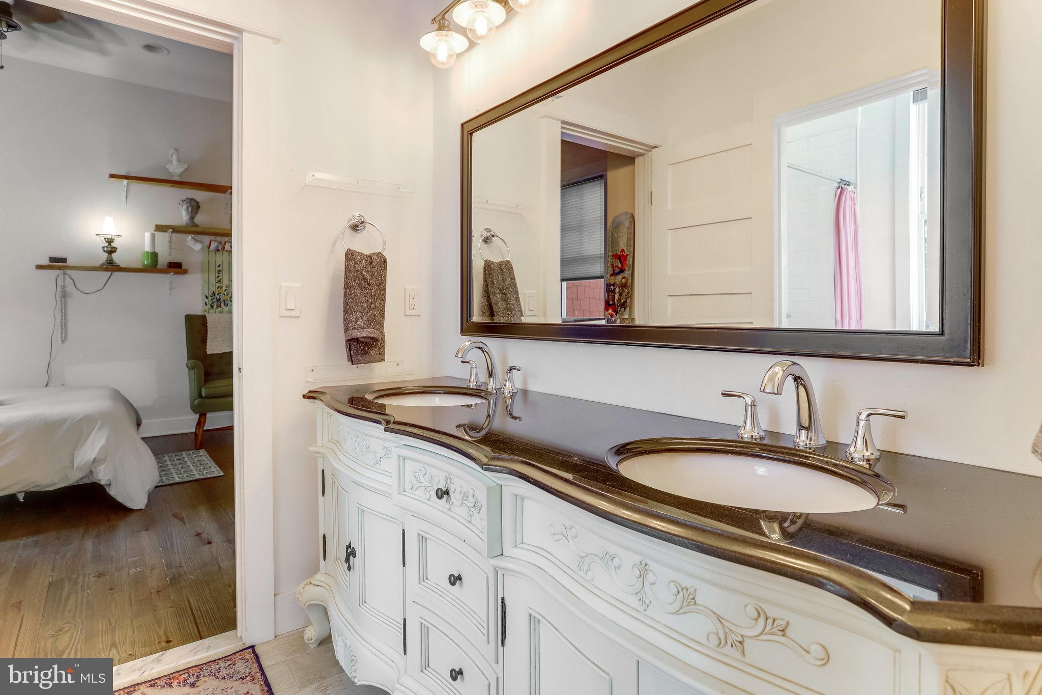 CHAPEL HILL - Residential