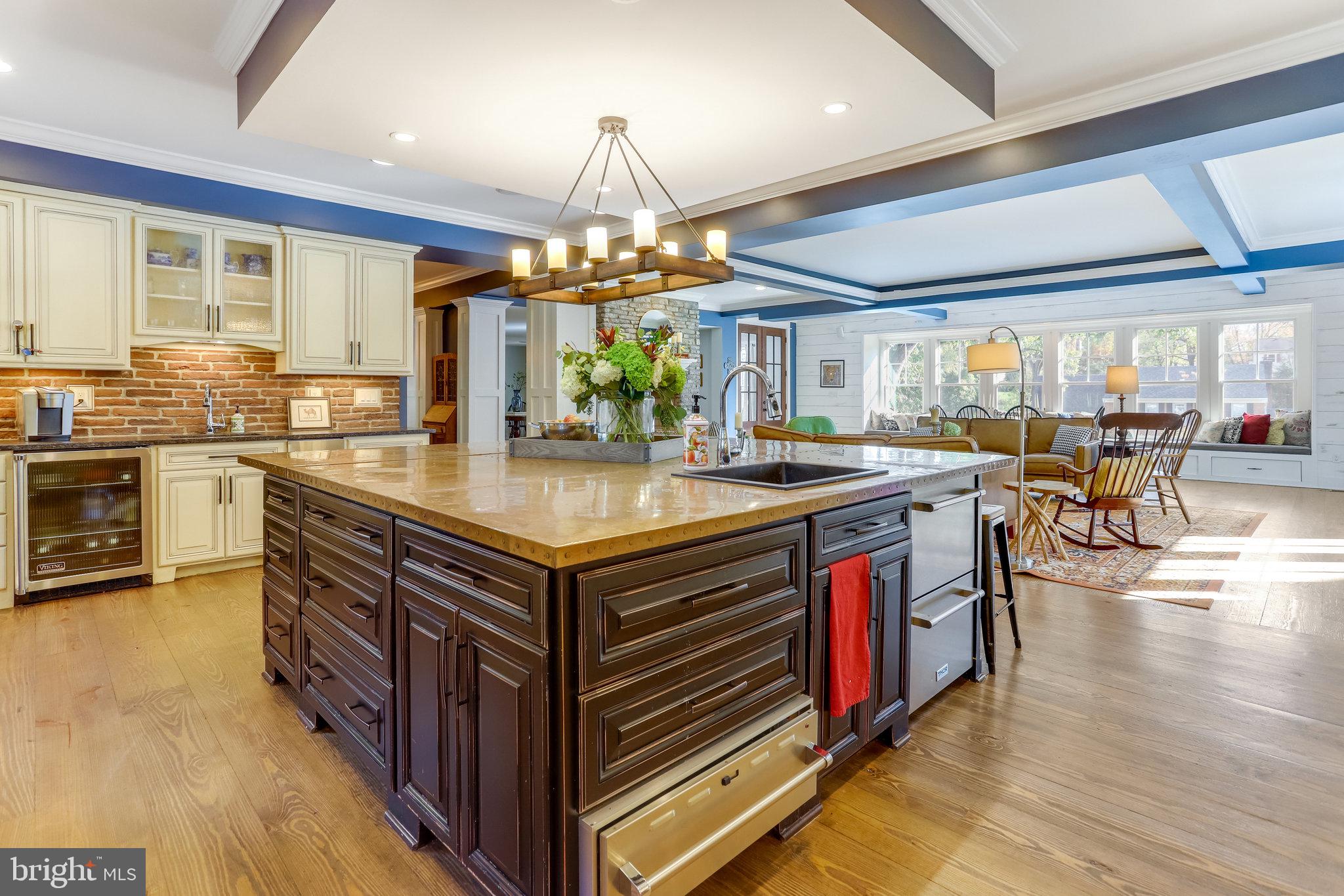 CHAPEL HILL - Residential