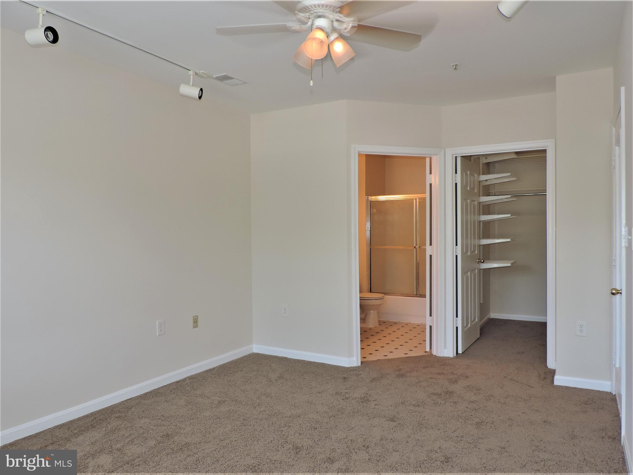 SAYBROOKE LANDING AT SEVEN OAKS CONDOMINIUM - Residential