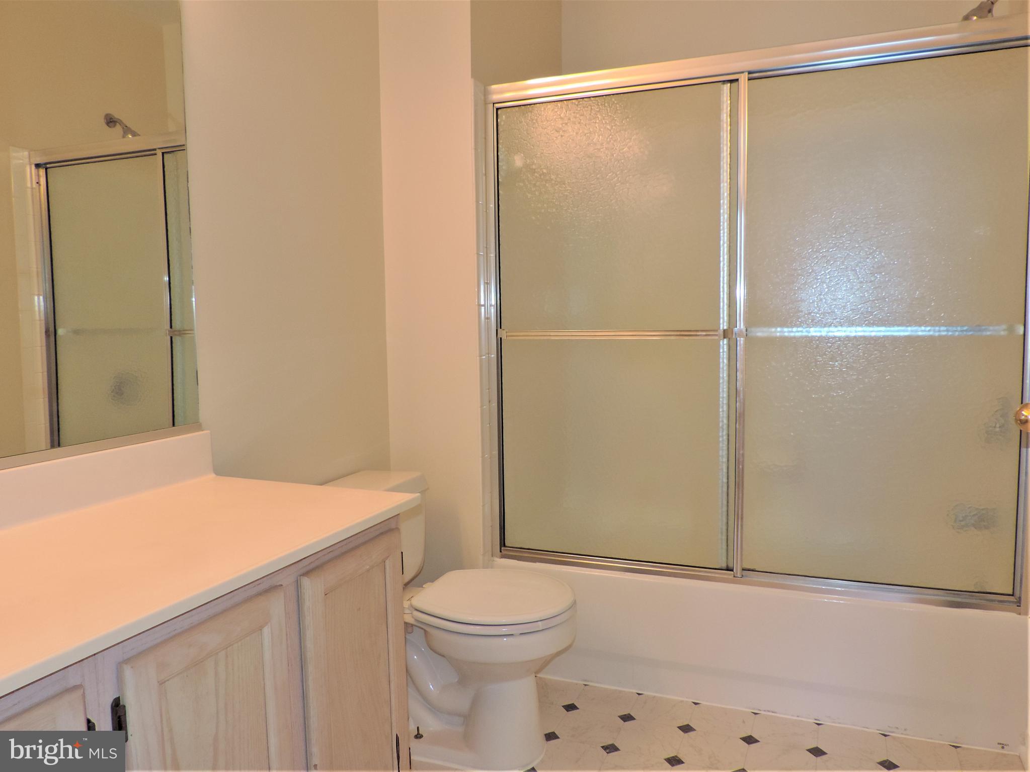 SAYBROOKE LANDING AT SEVEN OAKS CONDOMINIUM - Residential