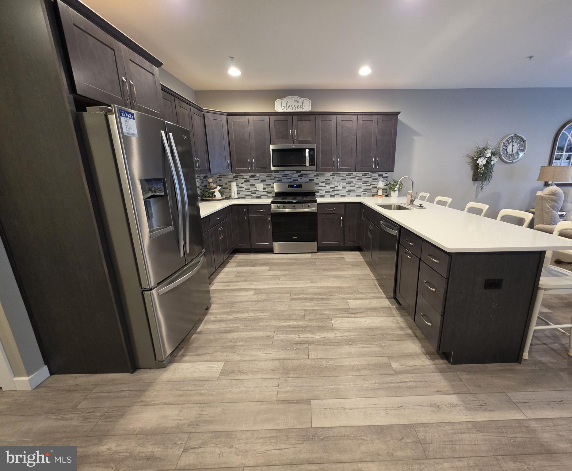 MEADOWSGREEN - Residential